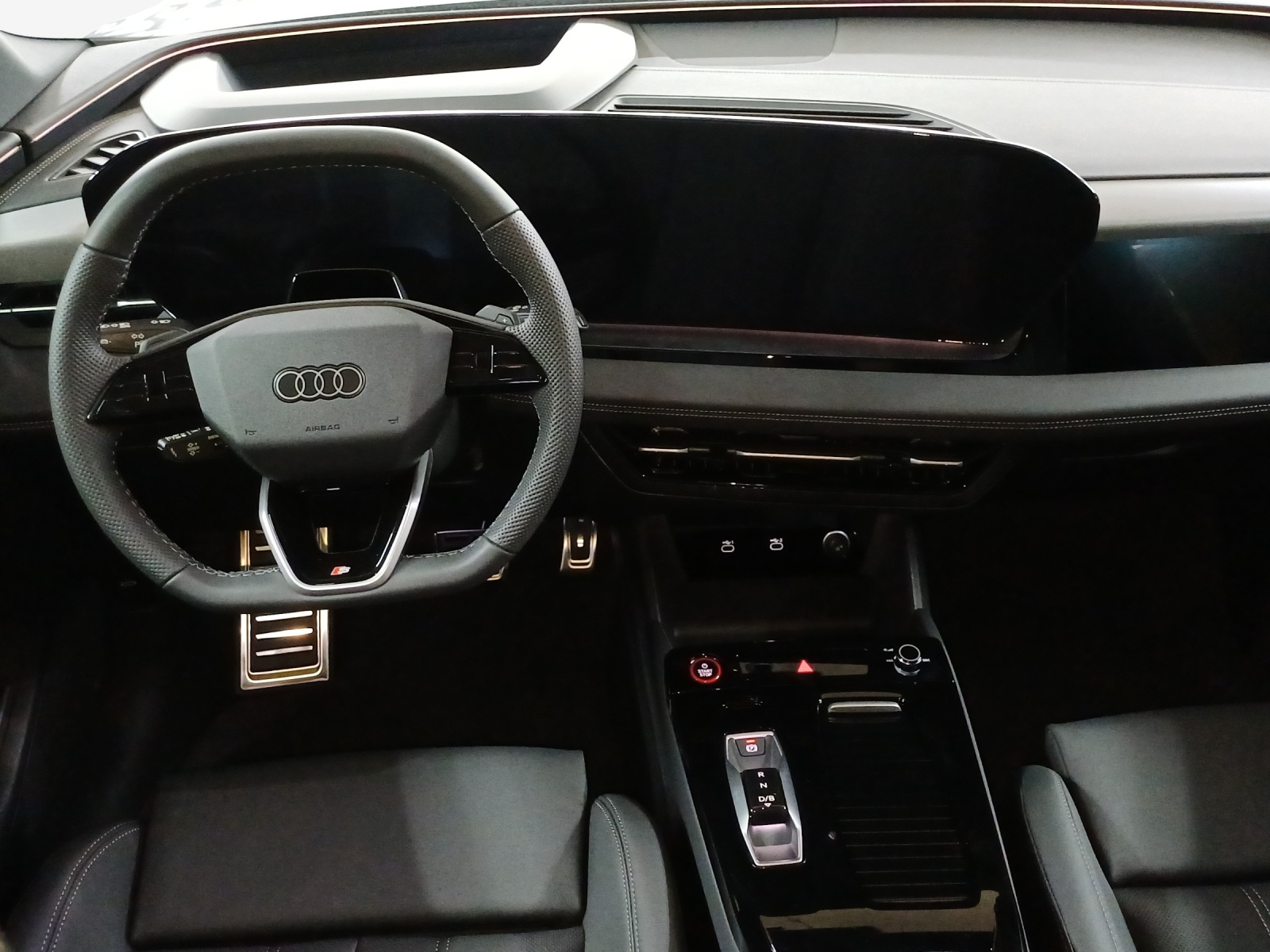 AUDI SQ6 e-tron quattro-image-8