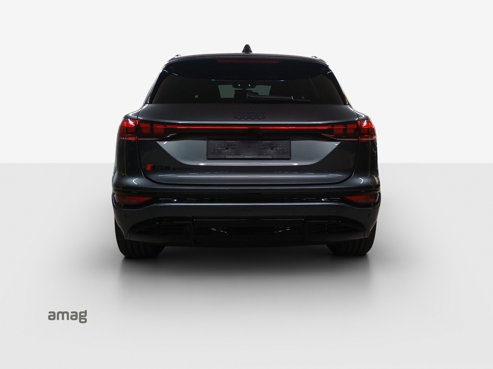 AUDI SQ6 e-tron quattro-image-3