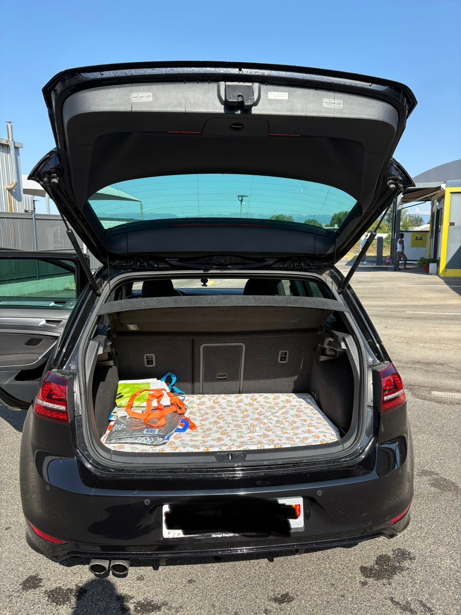 VW 1.4 TSI 122 Cup R-Line-image-4