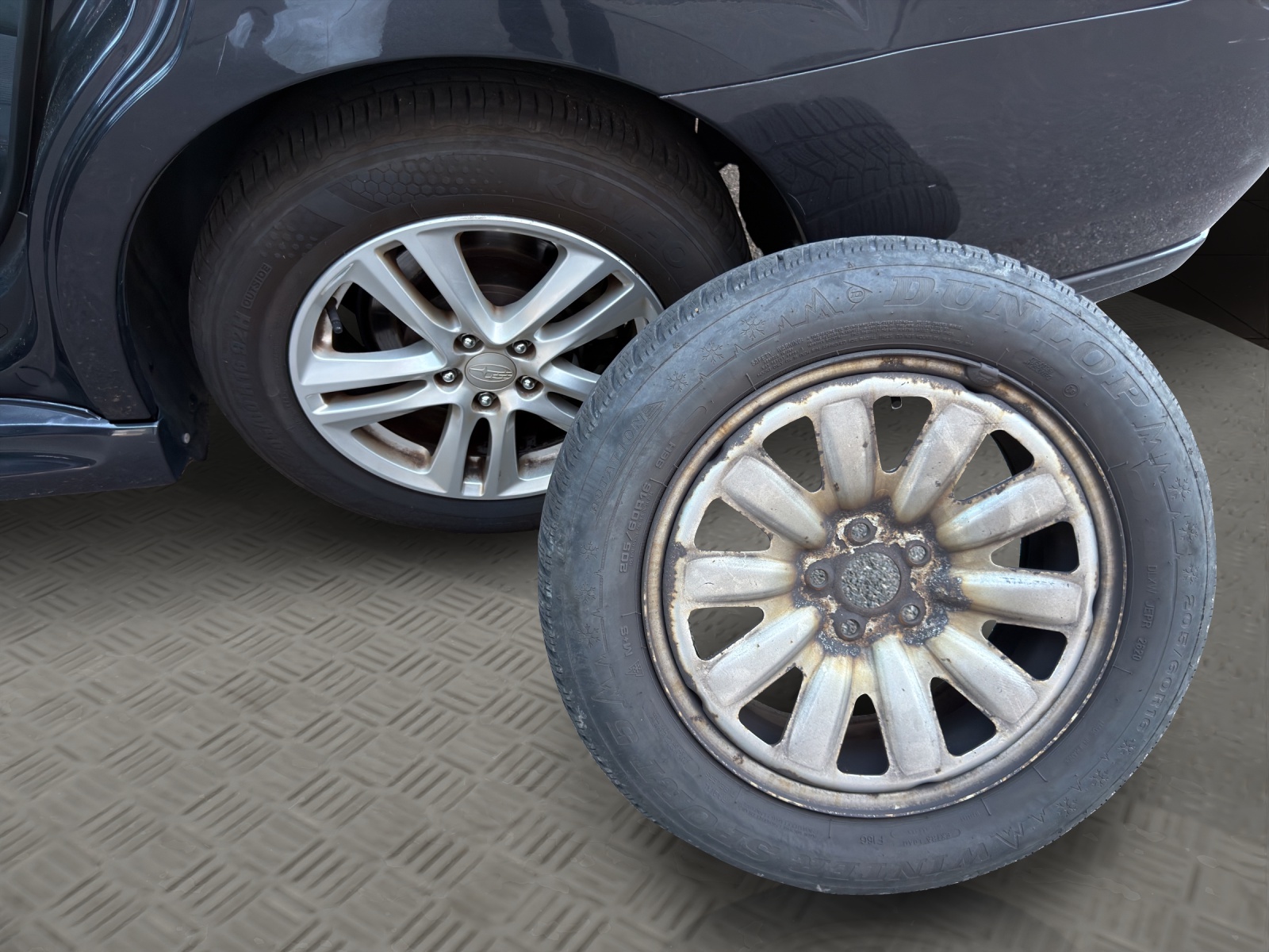 SUBARU Legacy 2.0i Advantage AWD Lineartronic-image-19