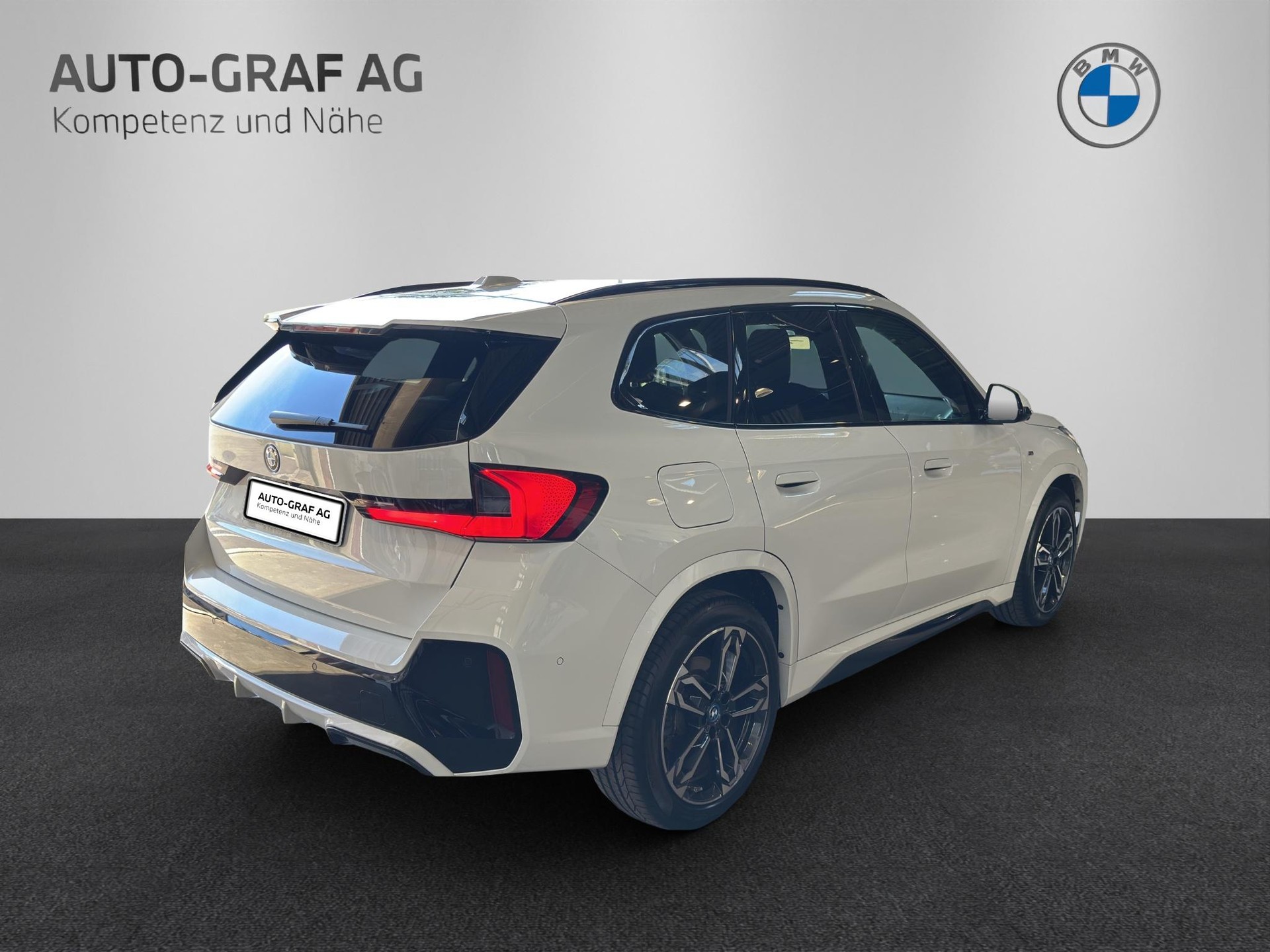 BMW X1 25e M Sport xDrive-image-4