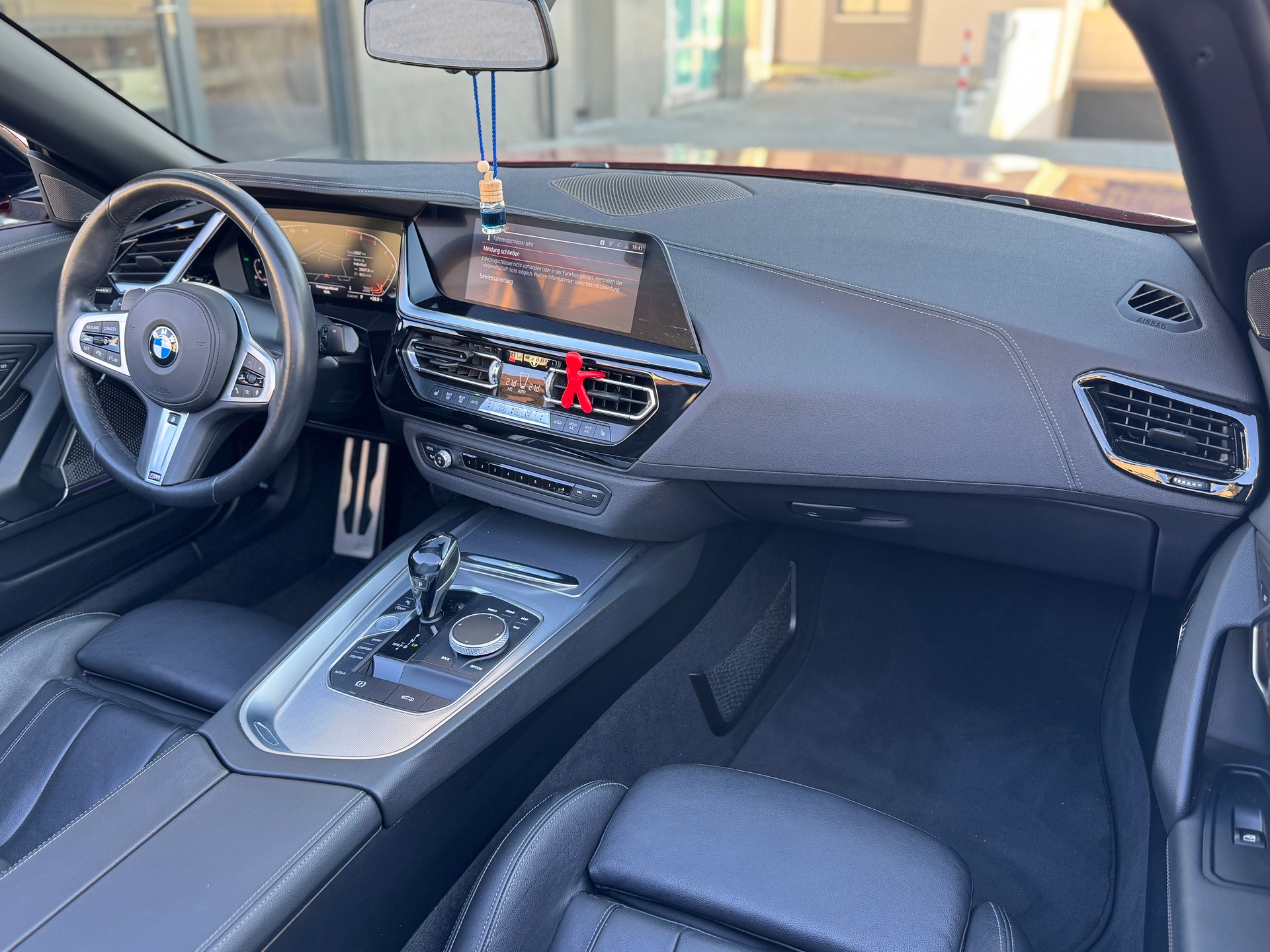 BMW Z4 sDrive 30i M Sport Steptronic-image-10