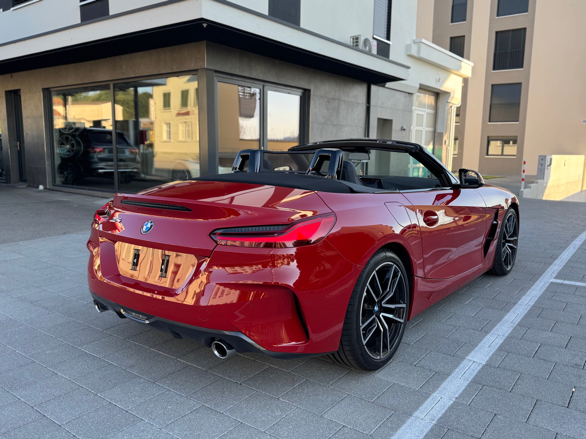 BMW Z4 sDrive 30i M Sport Steptronic-image-4