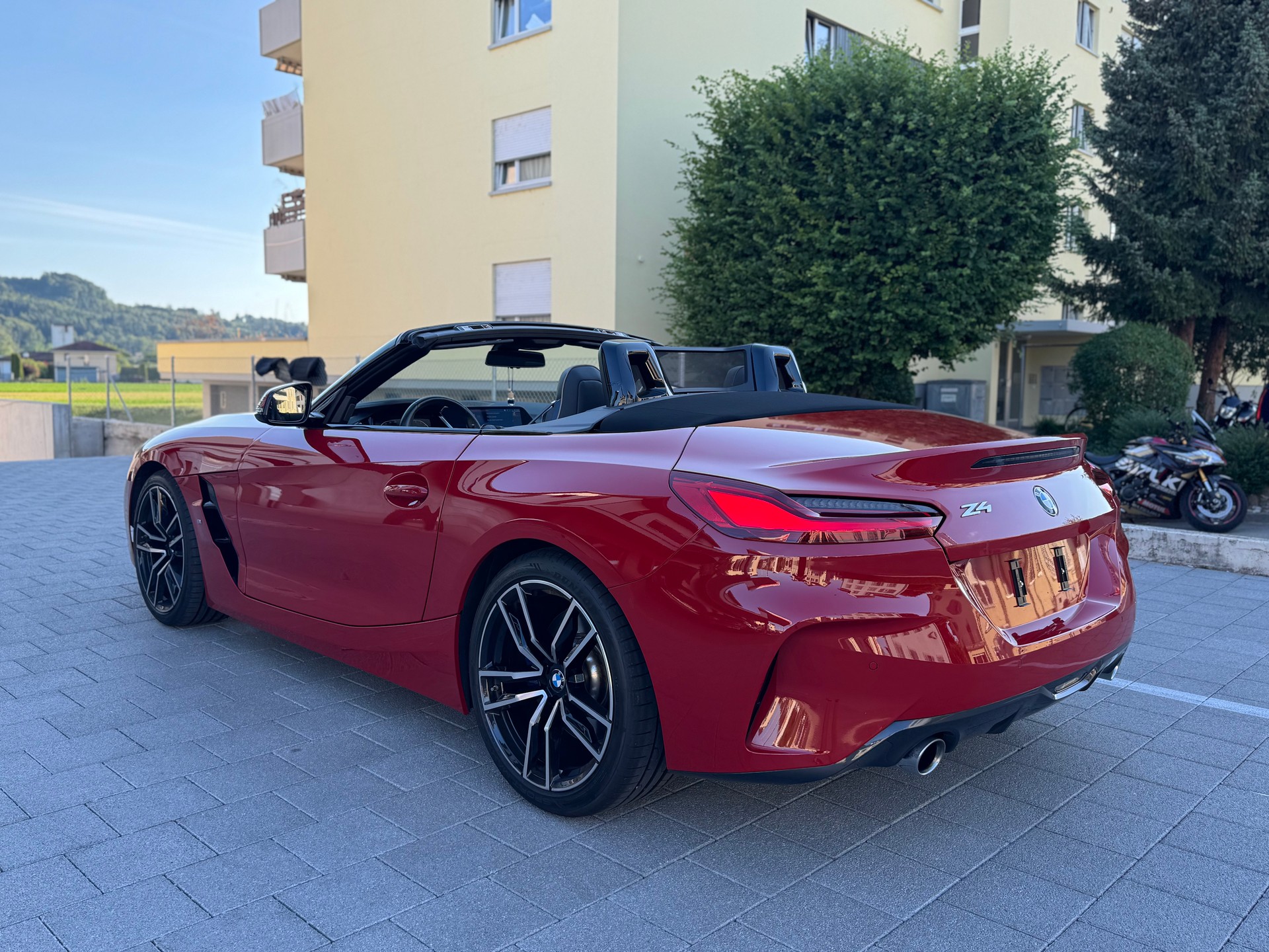 BMW Z4 sDrive 30i M Sport Steptronic-image-2