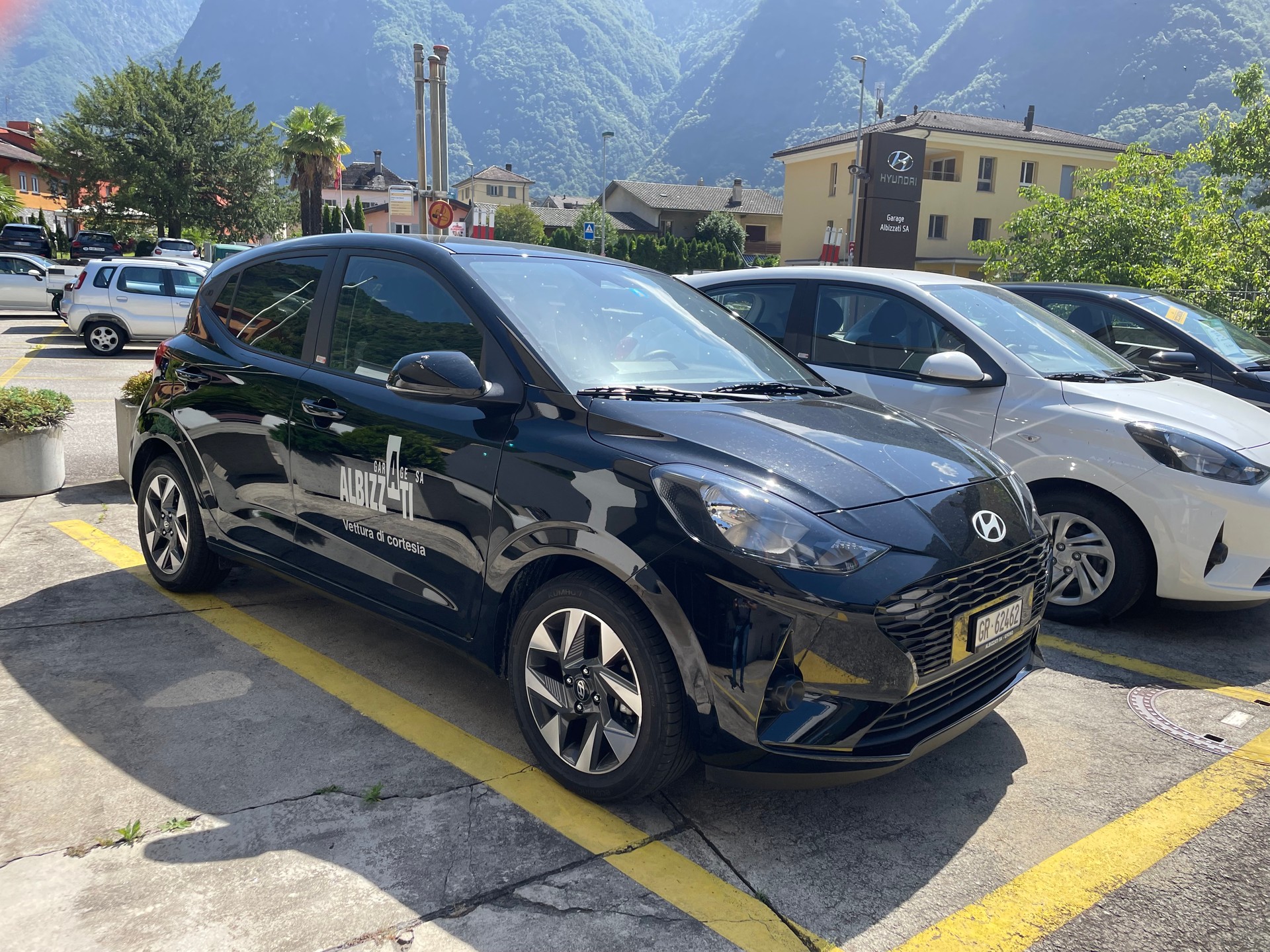HYUNDAI i10 1.2 Amplia-image-0