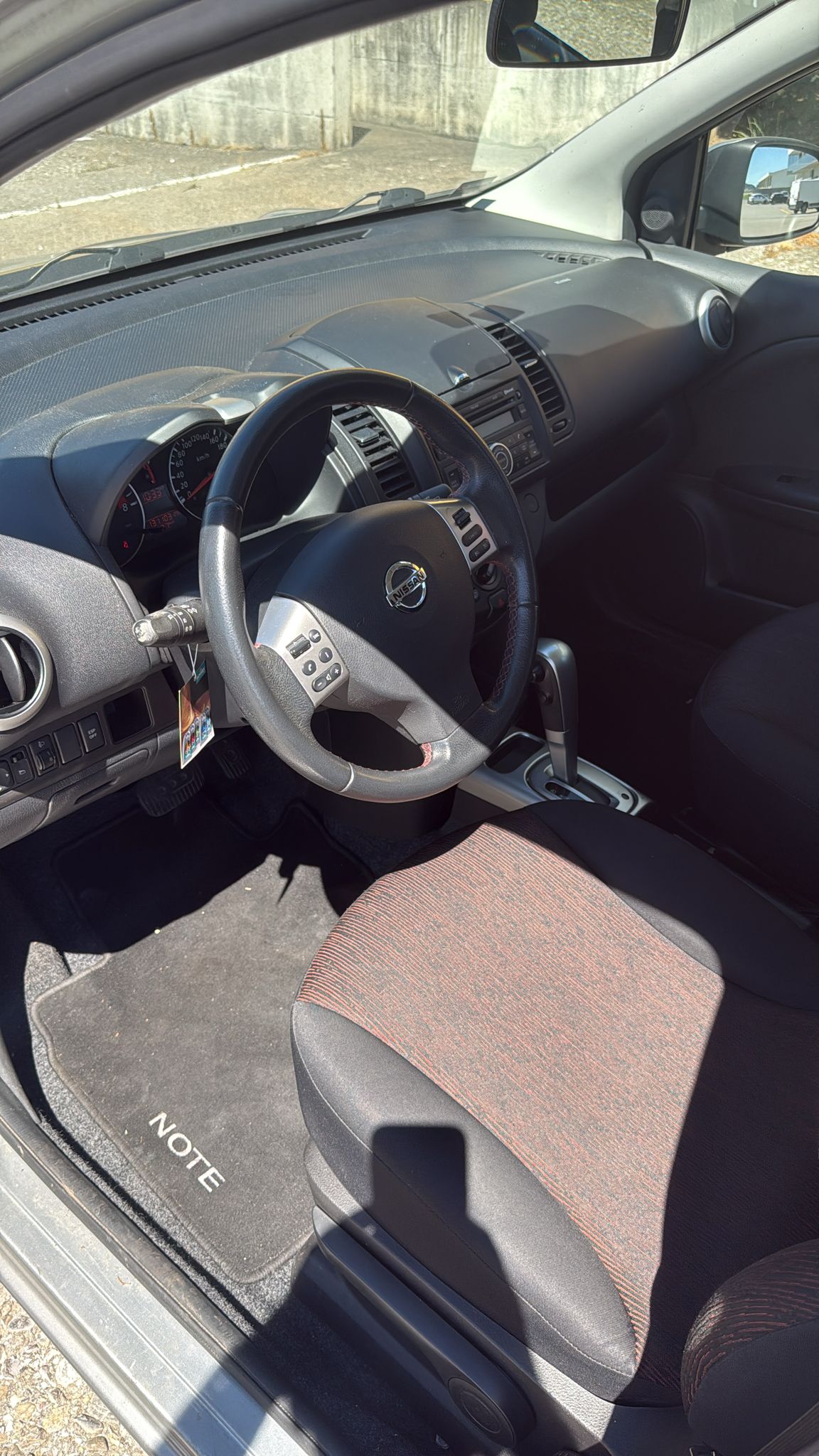 NISSAN Note 1.6 tekna Automatic-image-5
