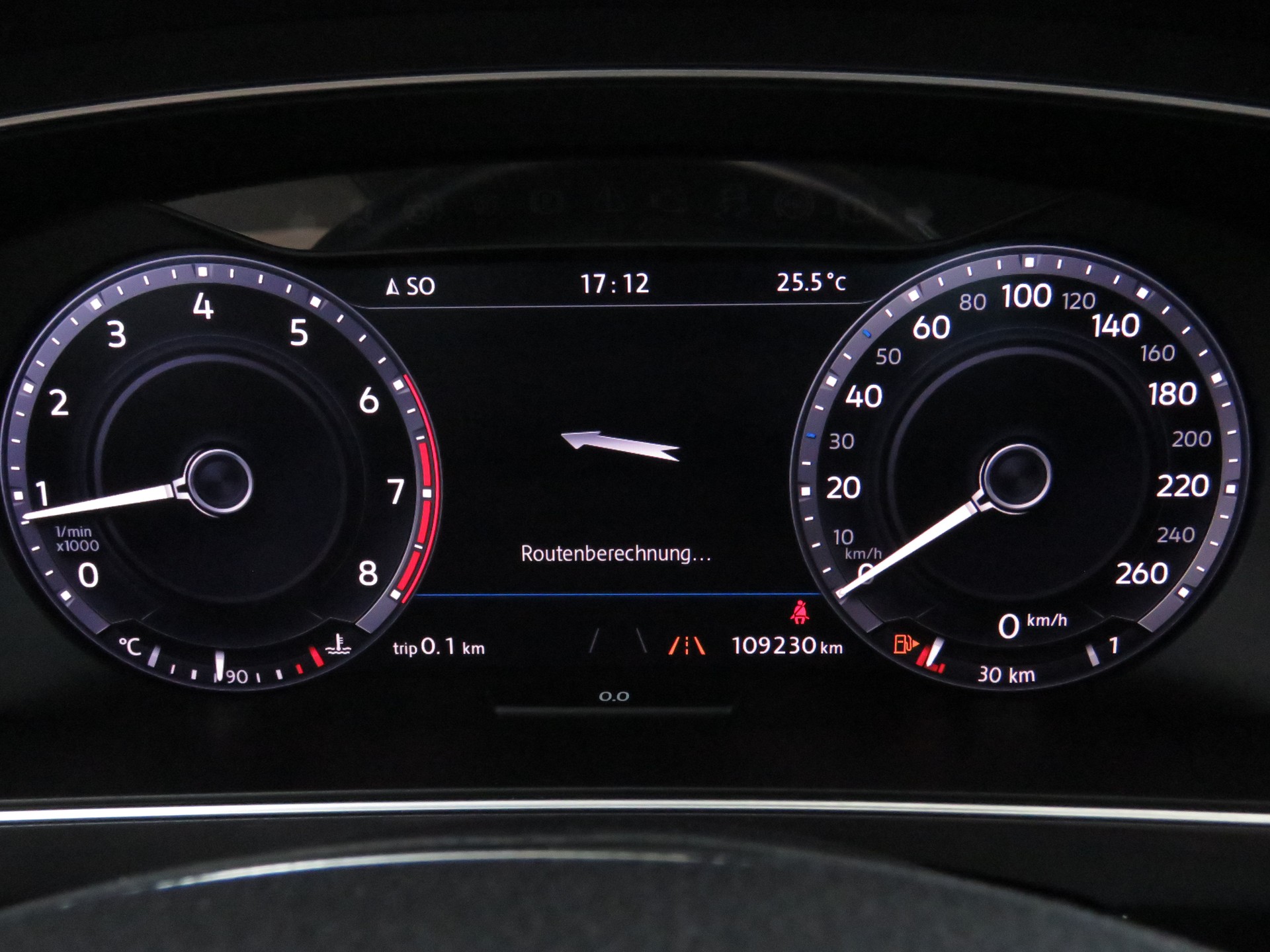 VW Tiguan 2.0TSI Highline 4-Motion-image-17