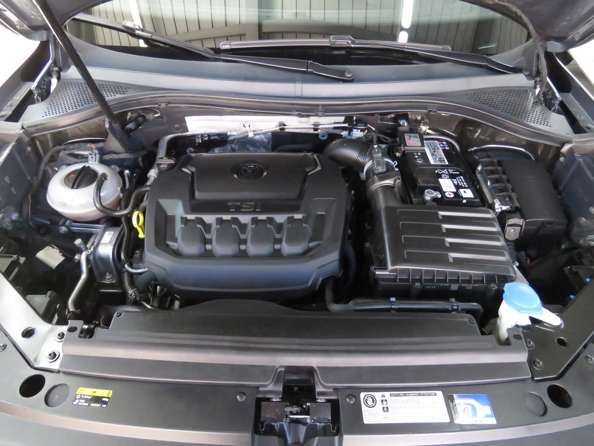 VW Tiguan 2.0TSI Highline 4-Motion-image-19