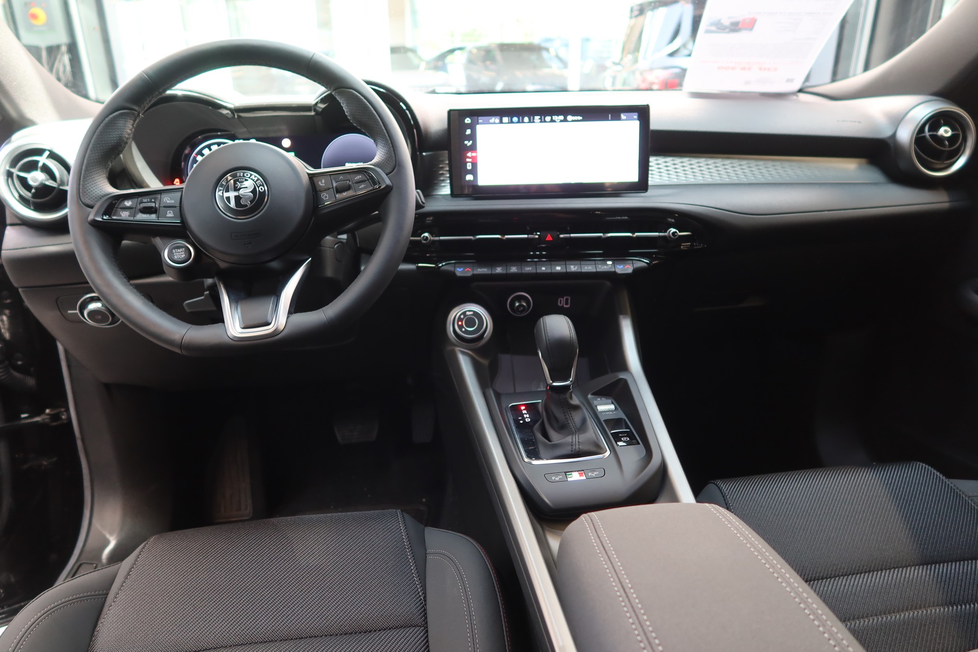 ALFA ROMEO Tonale 1.5 Hybrid Sprint-image-8