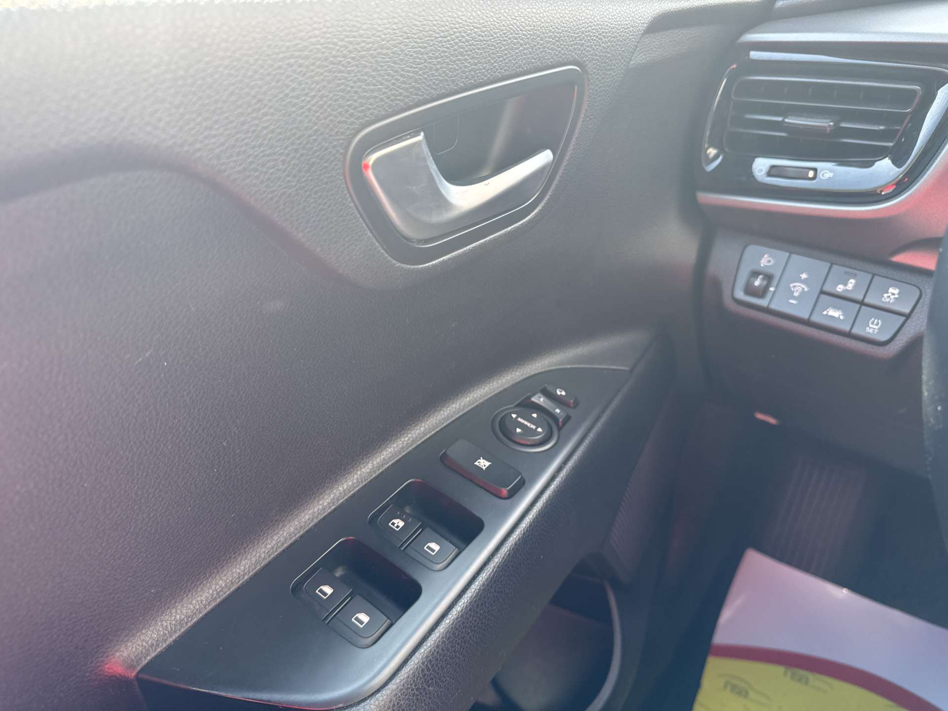 KIA Stonic 1.0 T-GDI Style-image-15