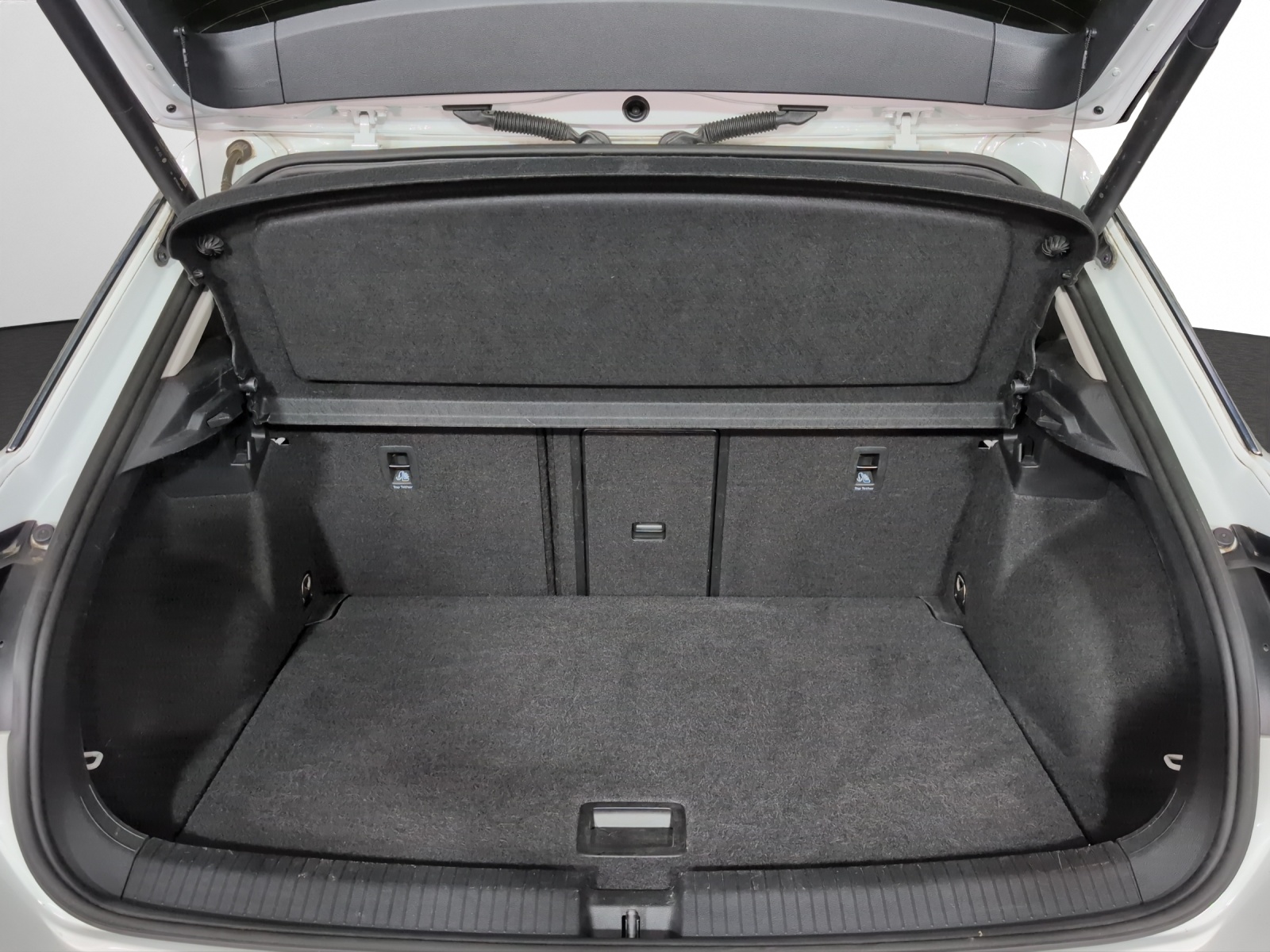 VW T-Roc 2.0 TSI Style DSG 4Motion-image-14