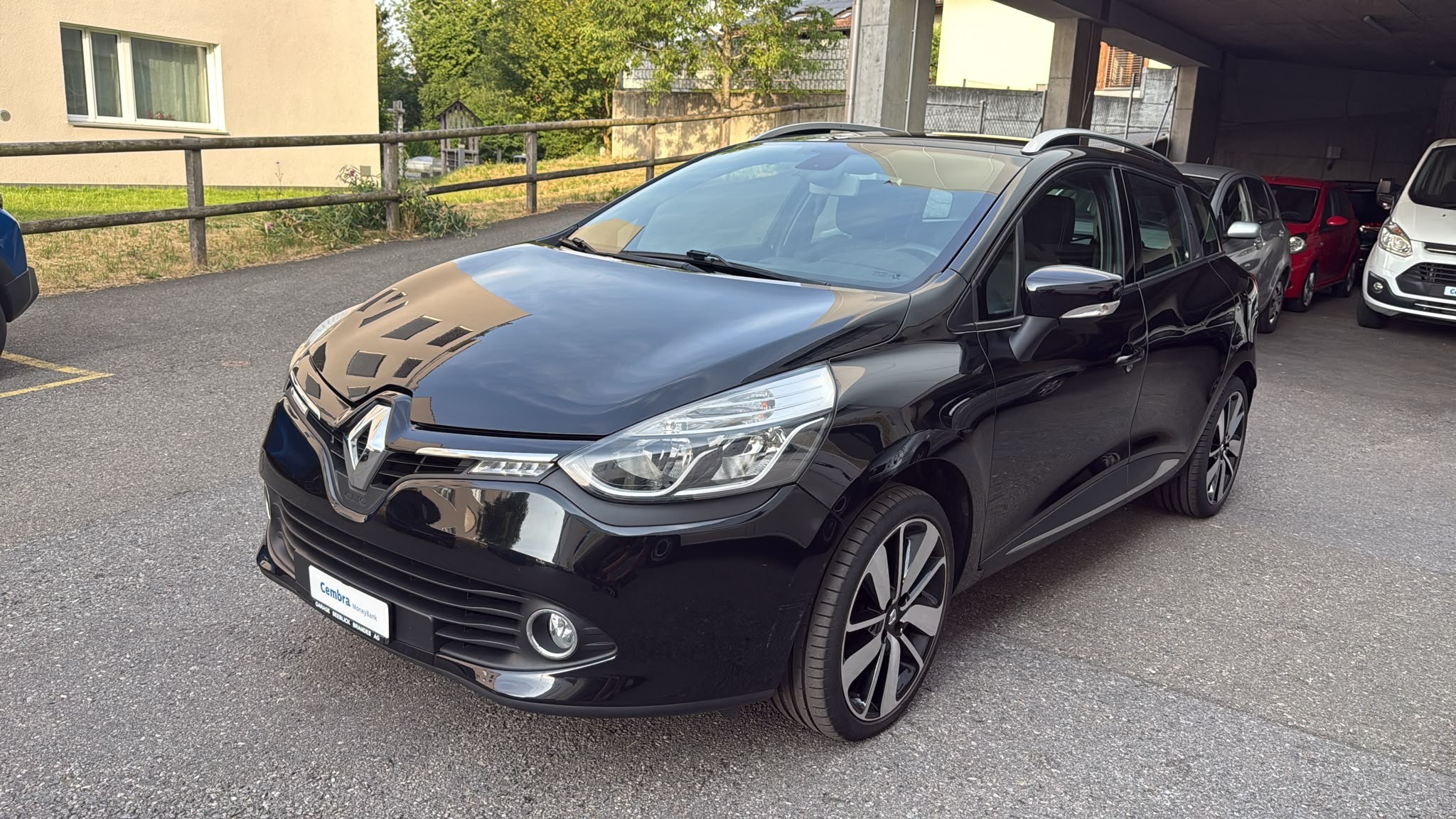 Car photo