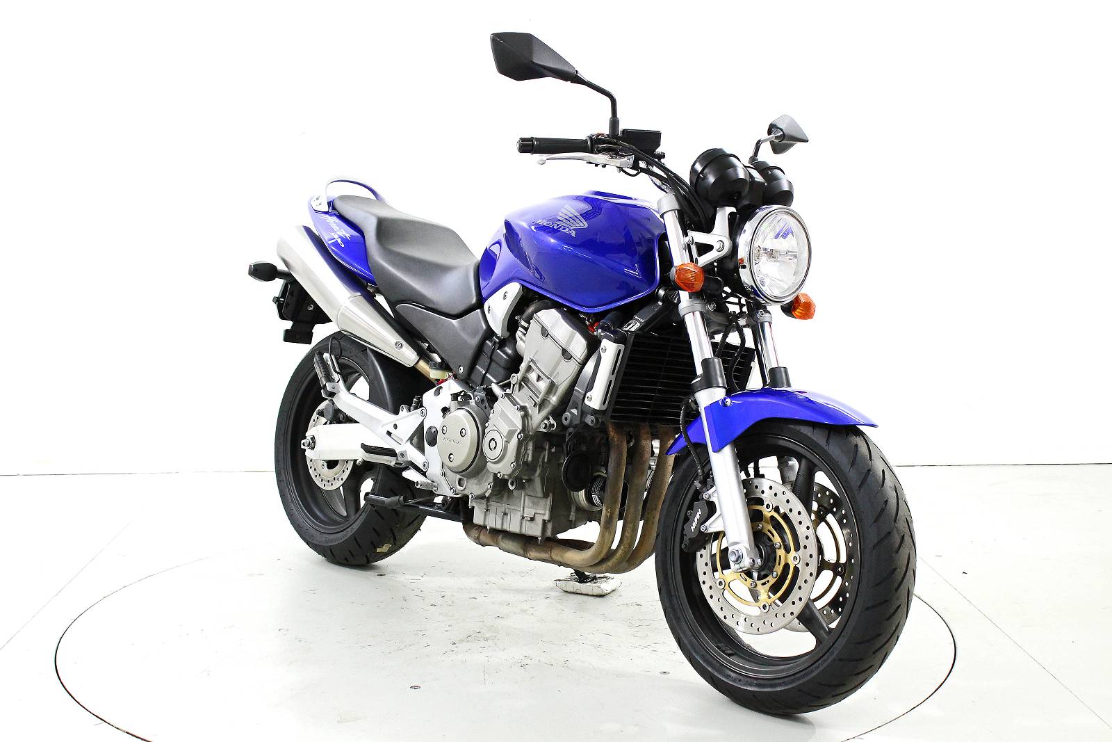 HONDA CB 900-showroom-element-1