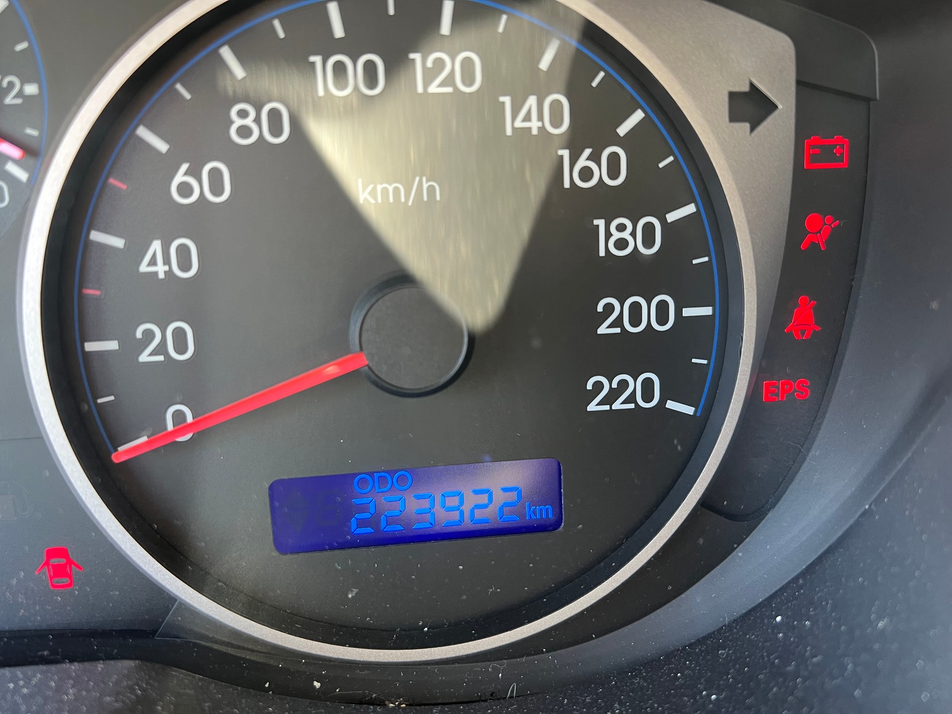 HYUNDAI i20-image-8