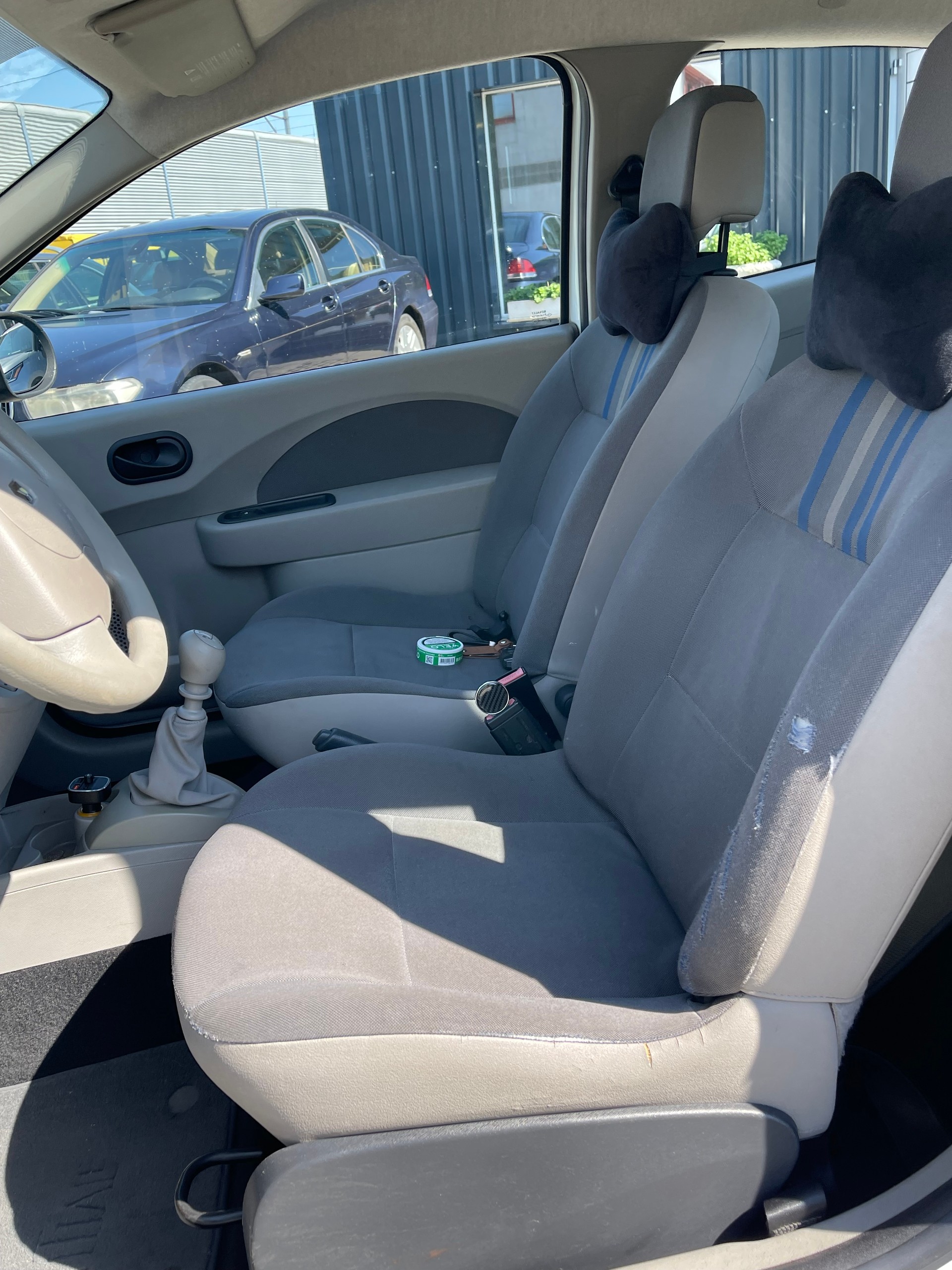 RENAULT Twingo 1.2 Authentique-image-11