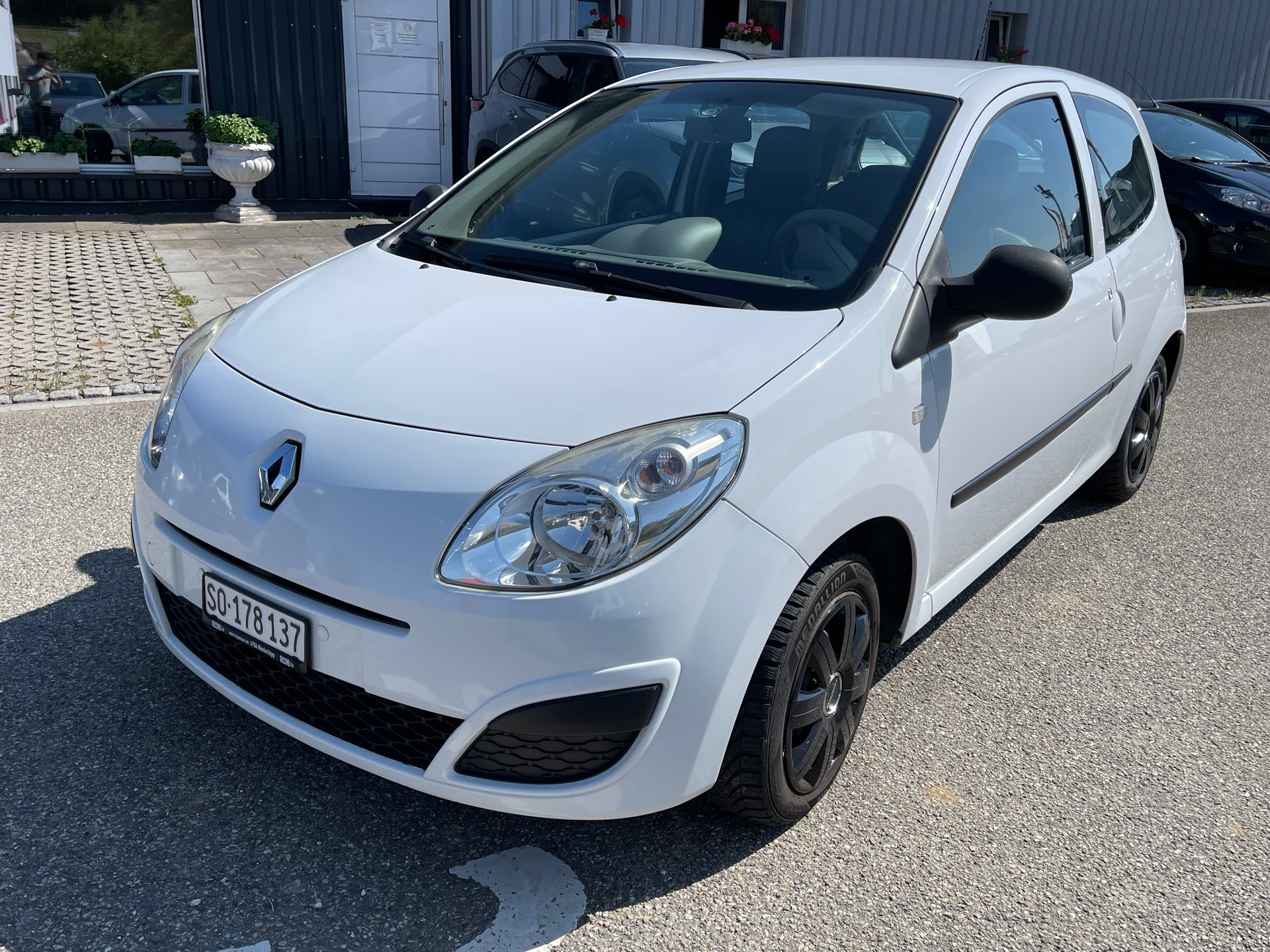 RENAULT Twingo 1.2 Authentique-image-0