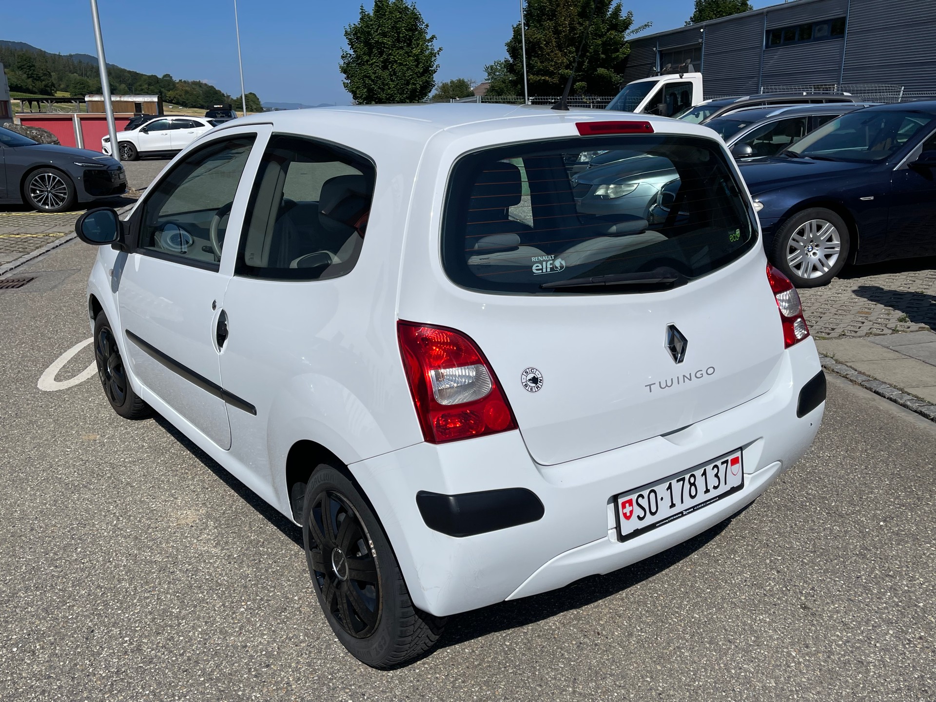 RENAULT Twingo 1.2 Authentique-image-5