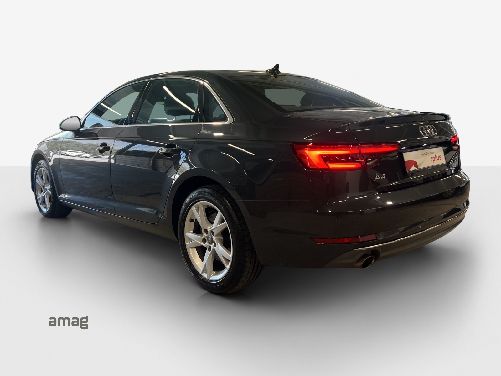 AUDI A4 Limousine 1.4 TFSI Sport S-tronic-showroom-element-2