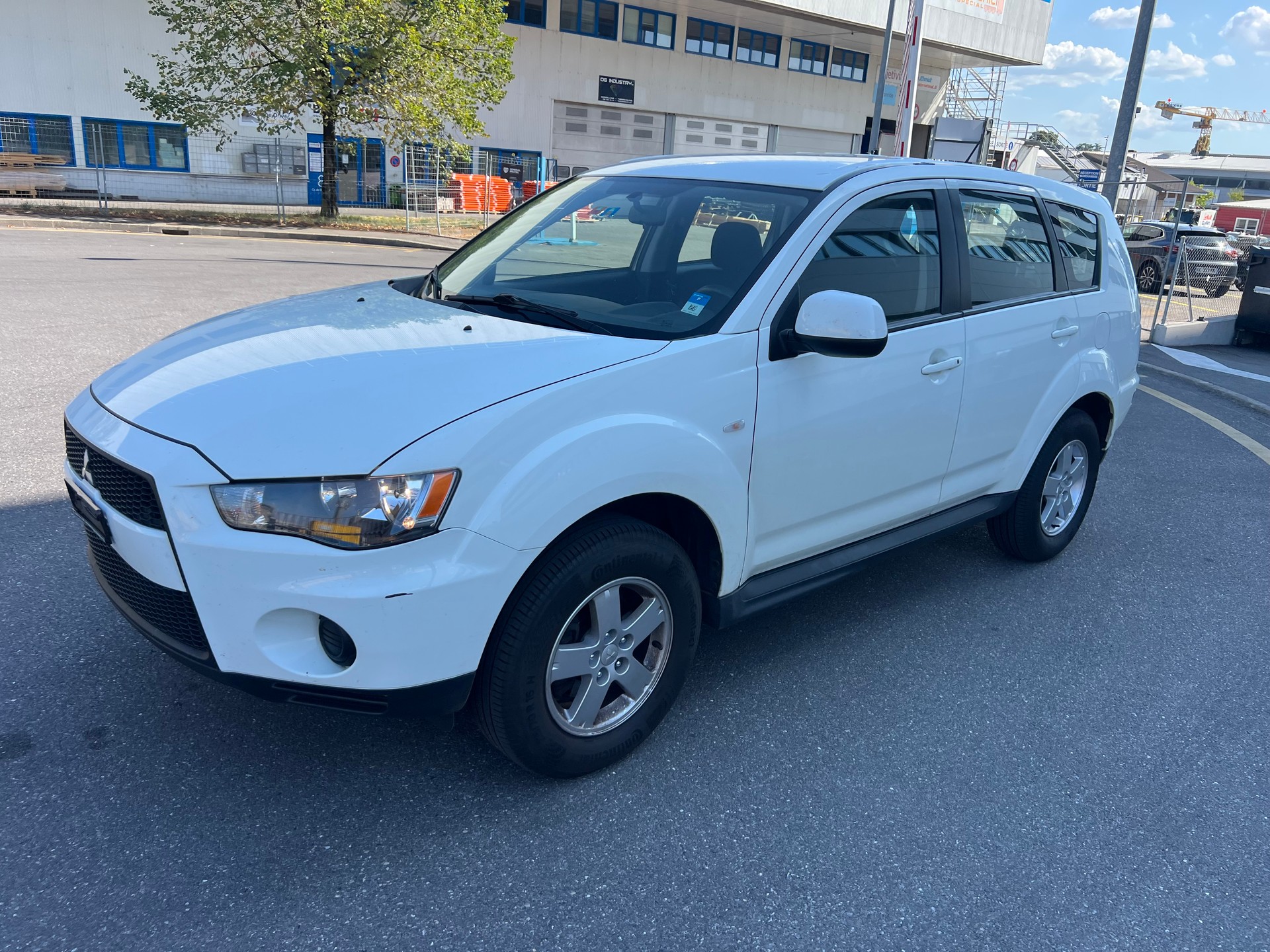 MITSUBISHI Outlander 2.0 Inform 2WD-image-0