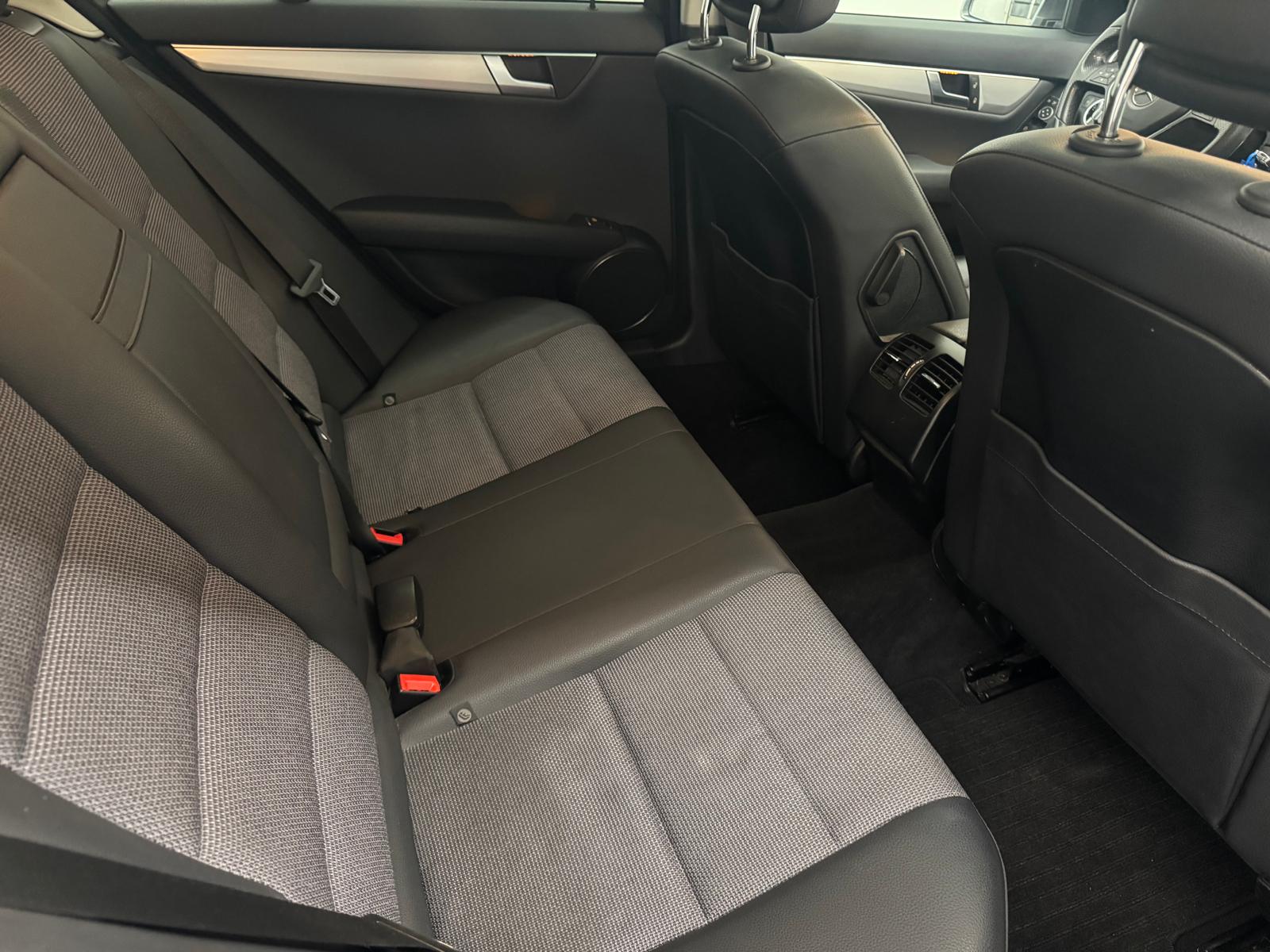 MERCEDES-BENZ C 250 CDI BlueEF Avantgarde 4m Kombi-image-12