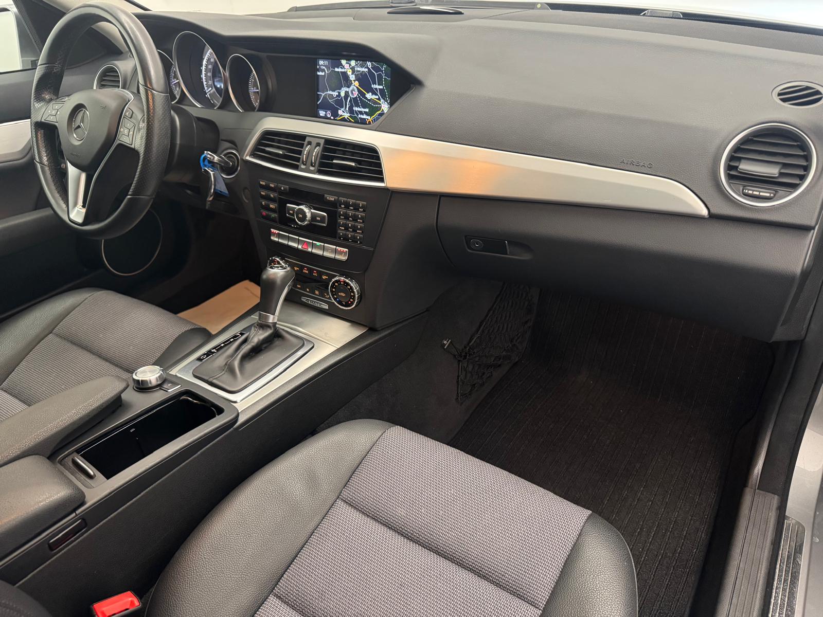 MERCEDES-BENZ C 250 CDI BlueEF Avantgarde 4m Kombi-image-10