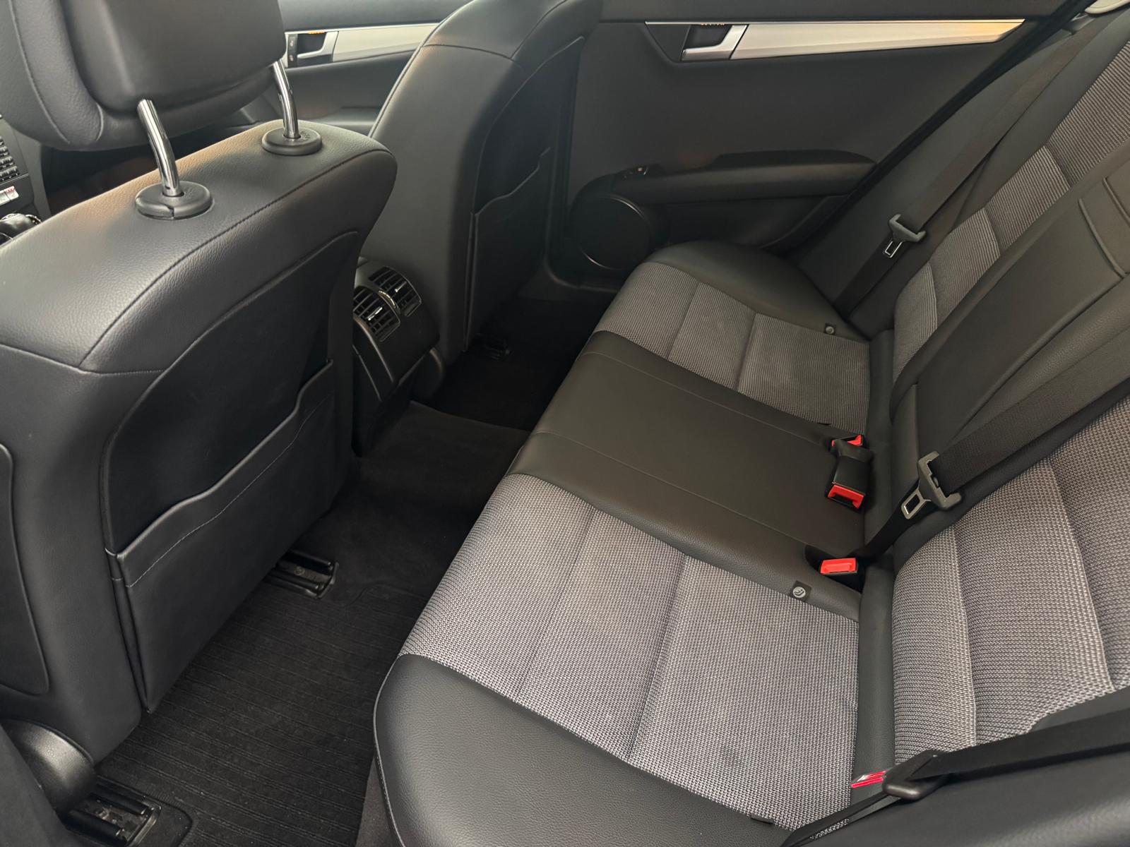 MERCEDES-BENZ C 250 CDI BlueEF Avantgarde 4m Kombi-image-11