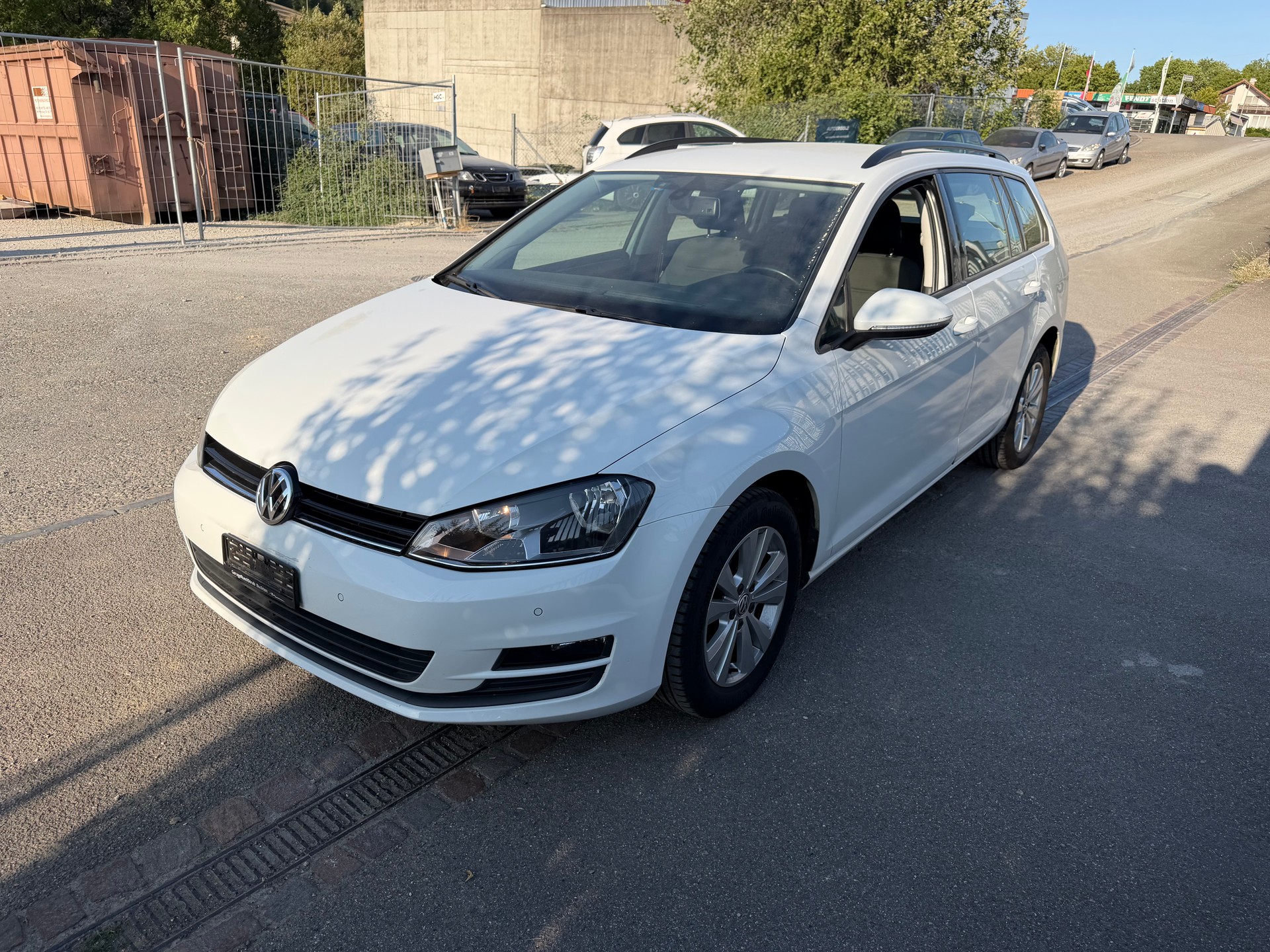 VW Golf Variant 1.6 TDI Start 4M 4Motion-image-0