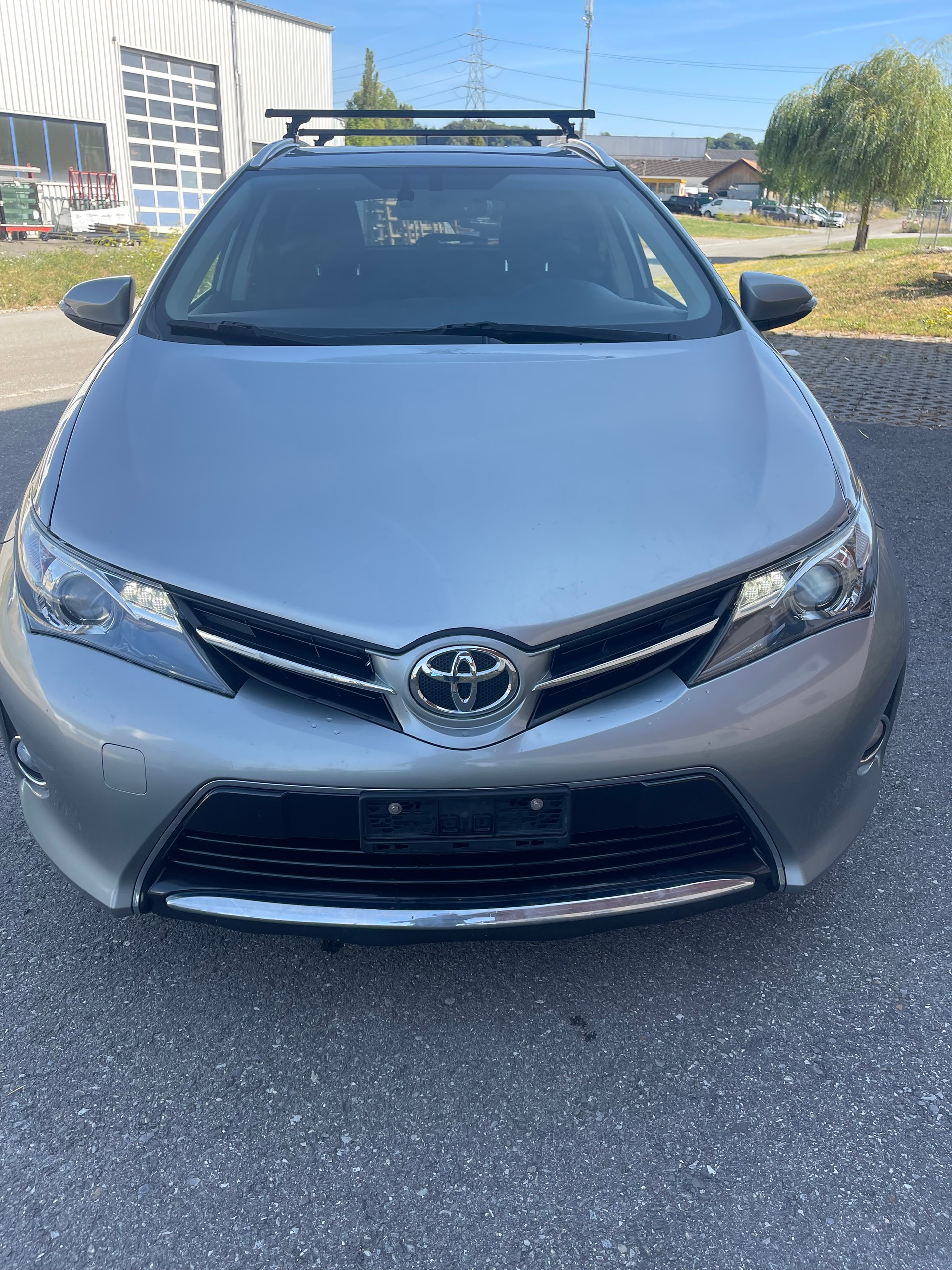 TOYOTA Auris Touring Sports 1.6 Luna-image-0