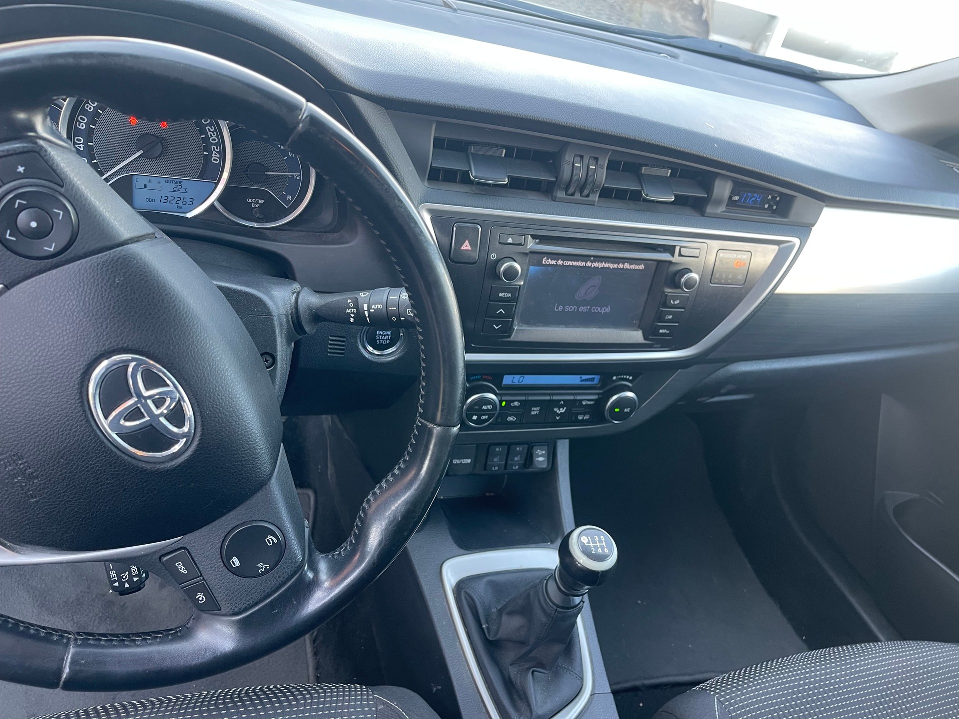 TOYOTA Auris Touring Sports 1.6 Luna-image-7