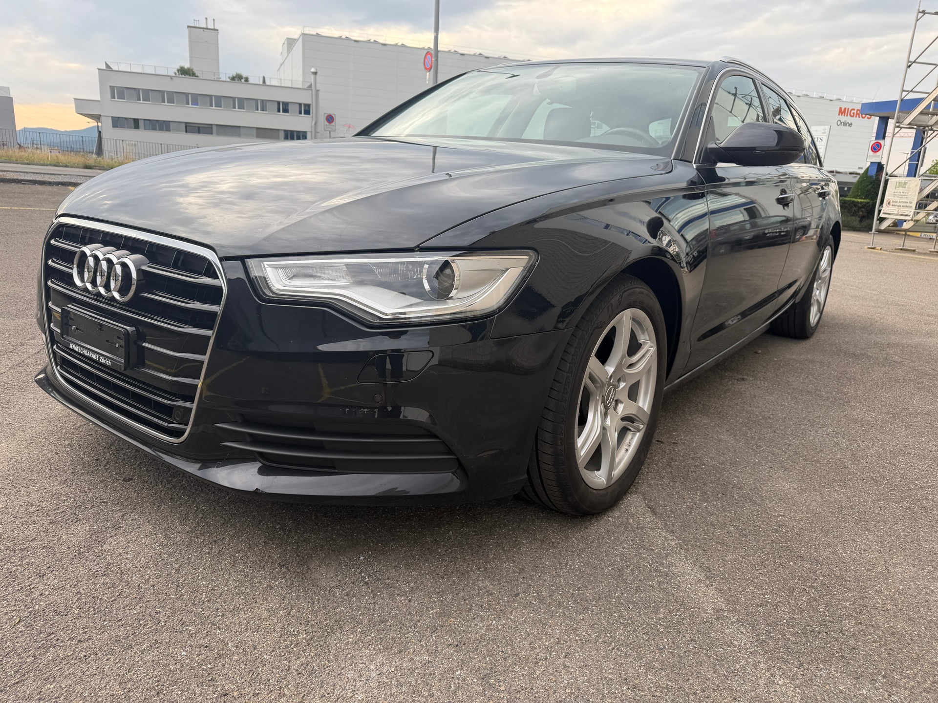 AUDI A6 Avant 2.0 TDI multitronic-image-7