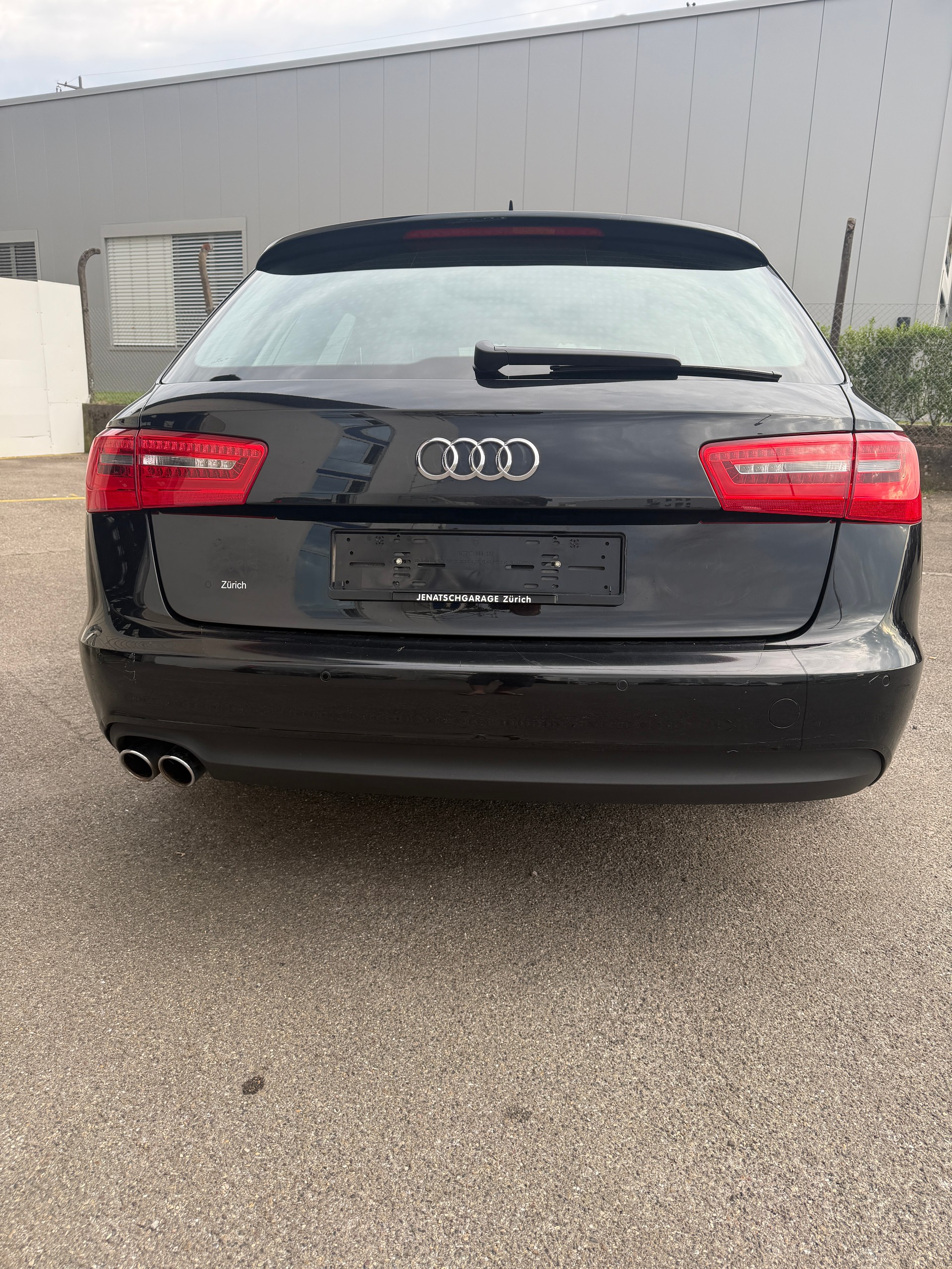 AUDI A6 Avant 2.0 TDI multitronic-image-4