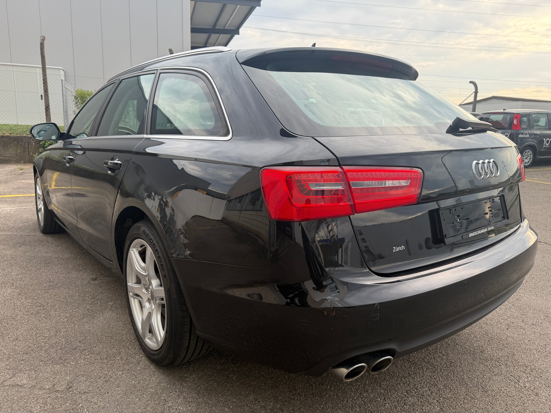AUDI A6 Avant 2.0 TDI multitronic-image-5