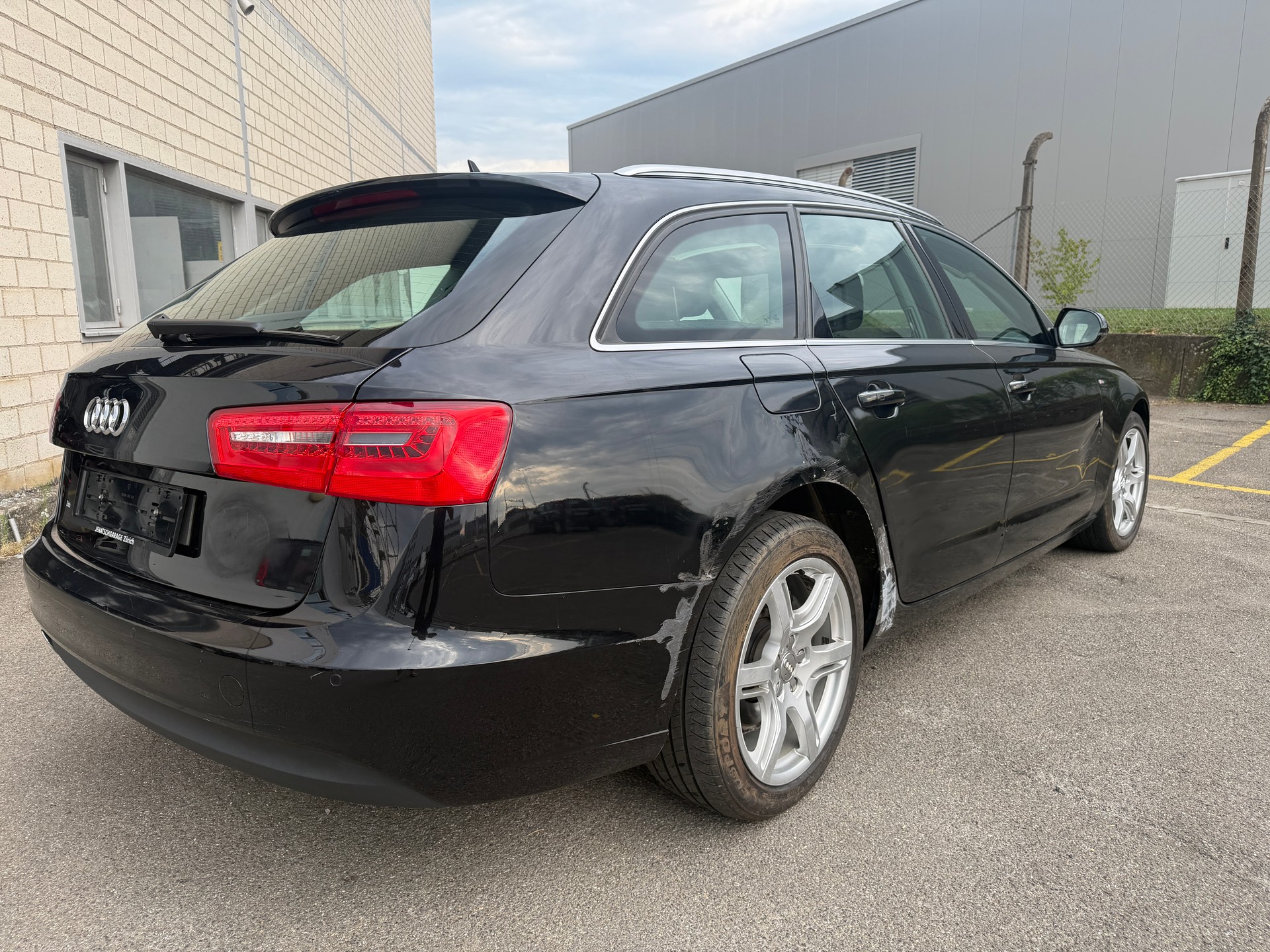 AUDI A6 Avant 2.0 TDI multitronic-image-3