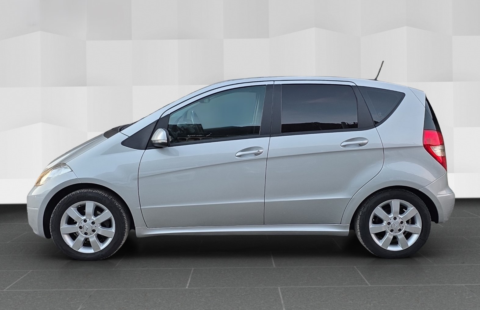 MERCEDES-BENZ A 160 CDI Elégance Autotronic-image-7