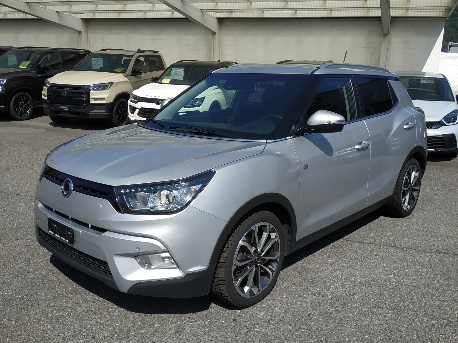 KGM-SsangYong Tivoli 1.6 eXDi Sapphire 4WD Automatic-showroom-element-2