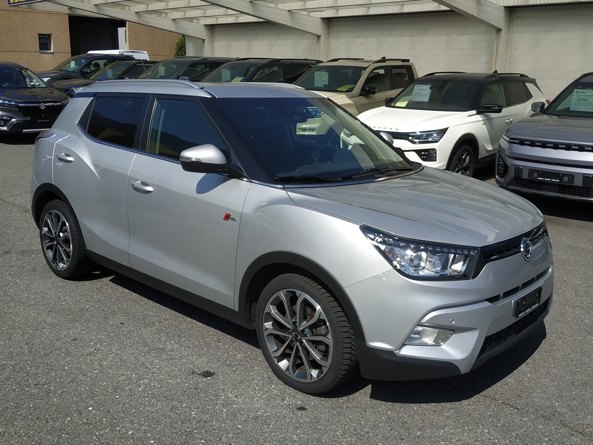 KGM-SsangYong Tivoli 1.6 eXDi Sapphire 4WD Automatic-showroom-element-1