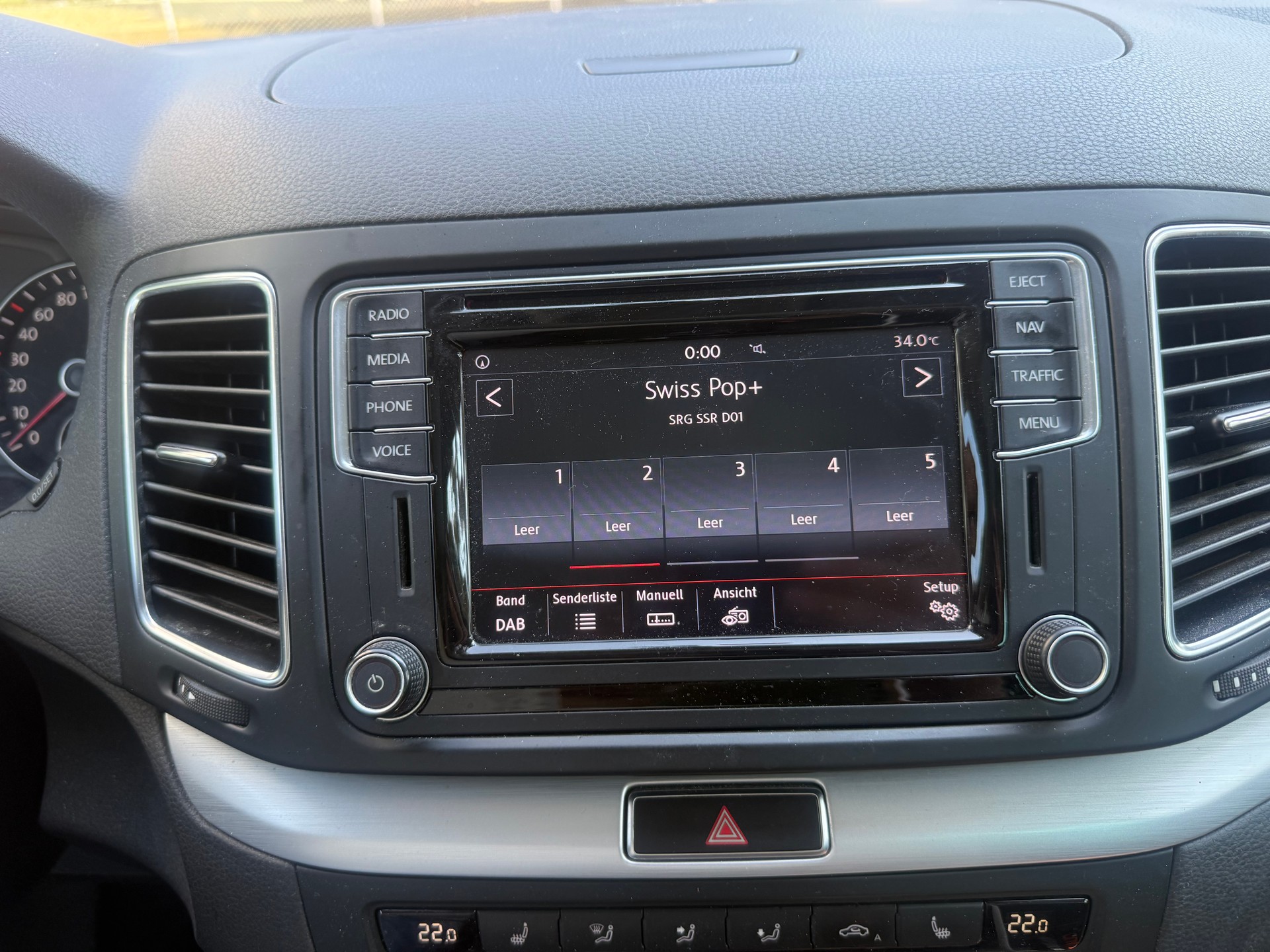 VW Sharan 2.0 TDI BMT Comfortline DSG-image-8
