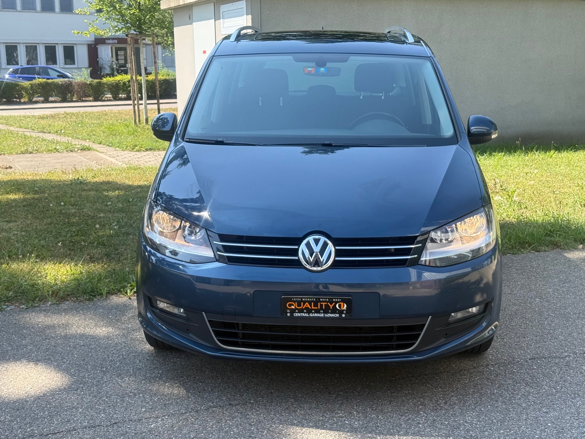 VW Sharan 2.0 TDI BMT Comfortline DSG-image-0