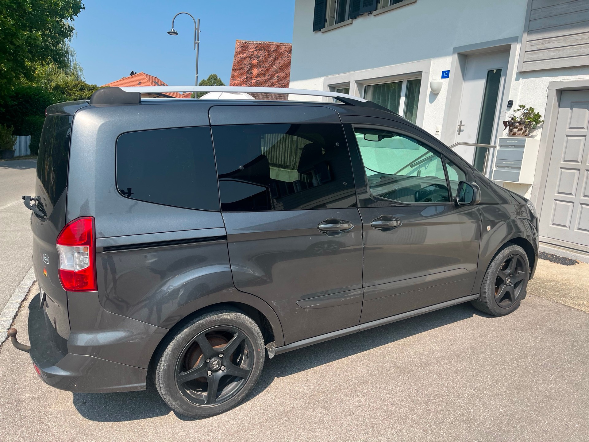 FORD 1.0 EcoB 100 Titanium-image-2