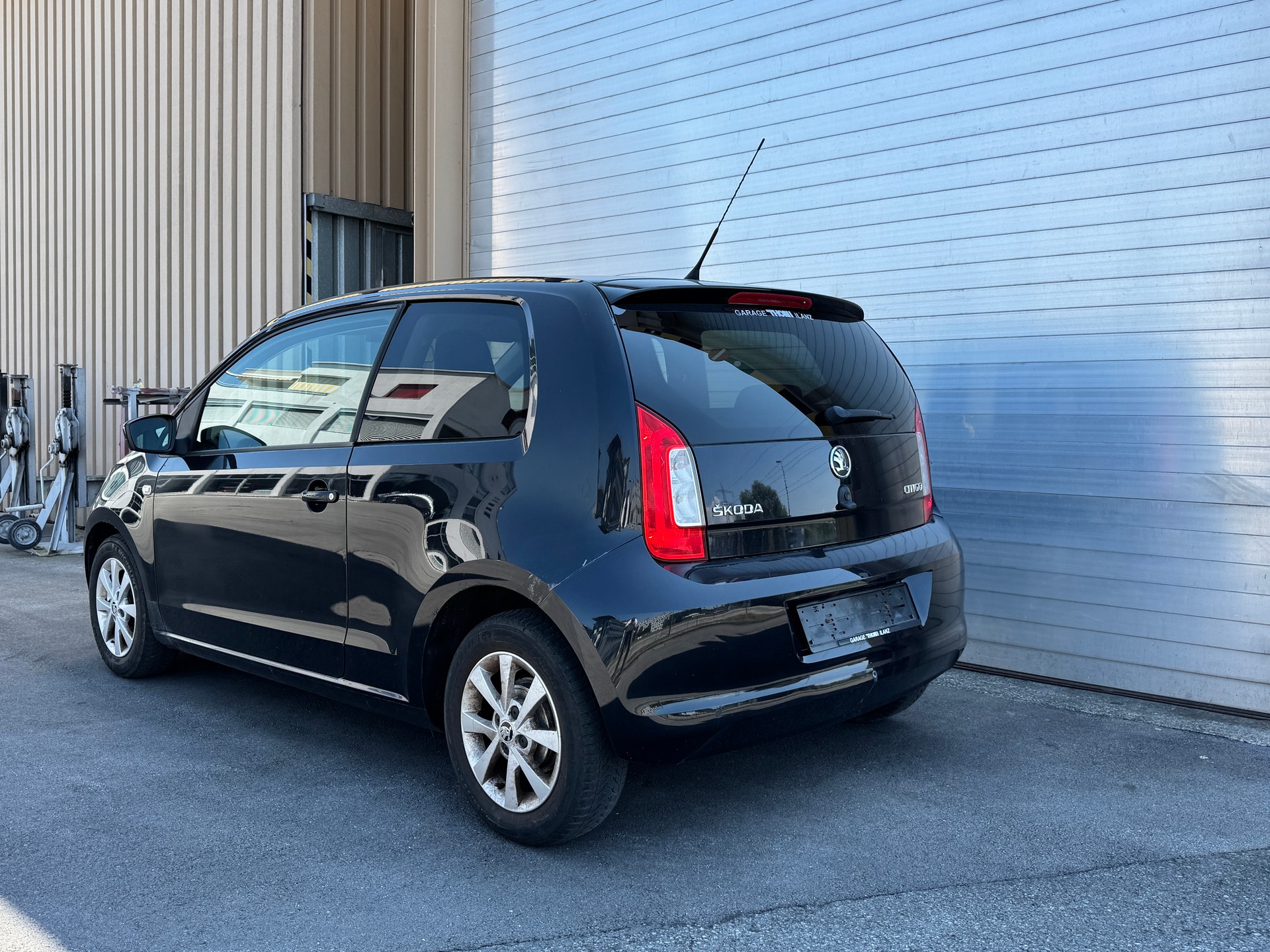SKODA Citigo 1.0 Ambition ASG-image-3