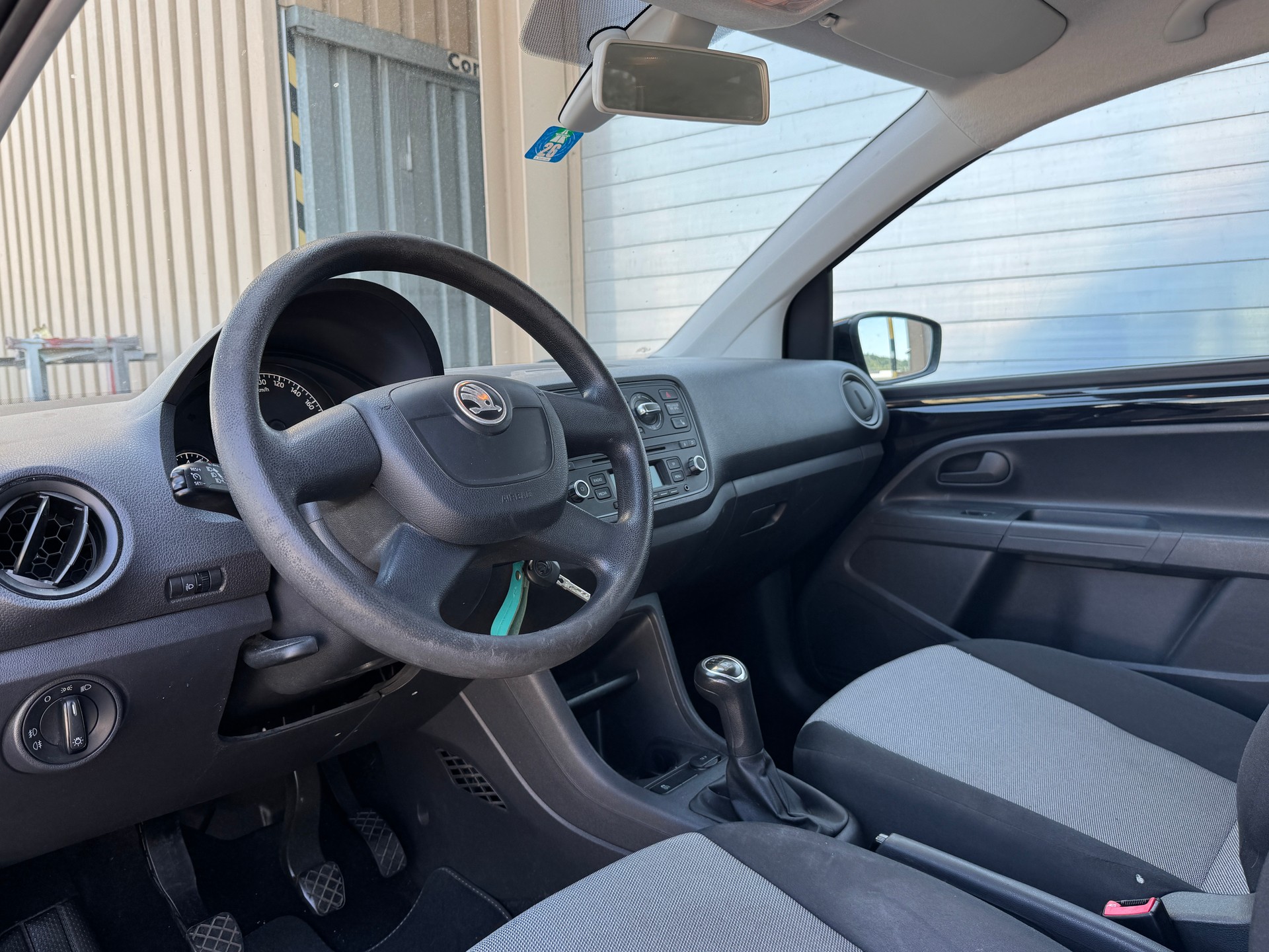 SKODA Citigo 1.0 Ambition ASG-image-6