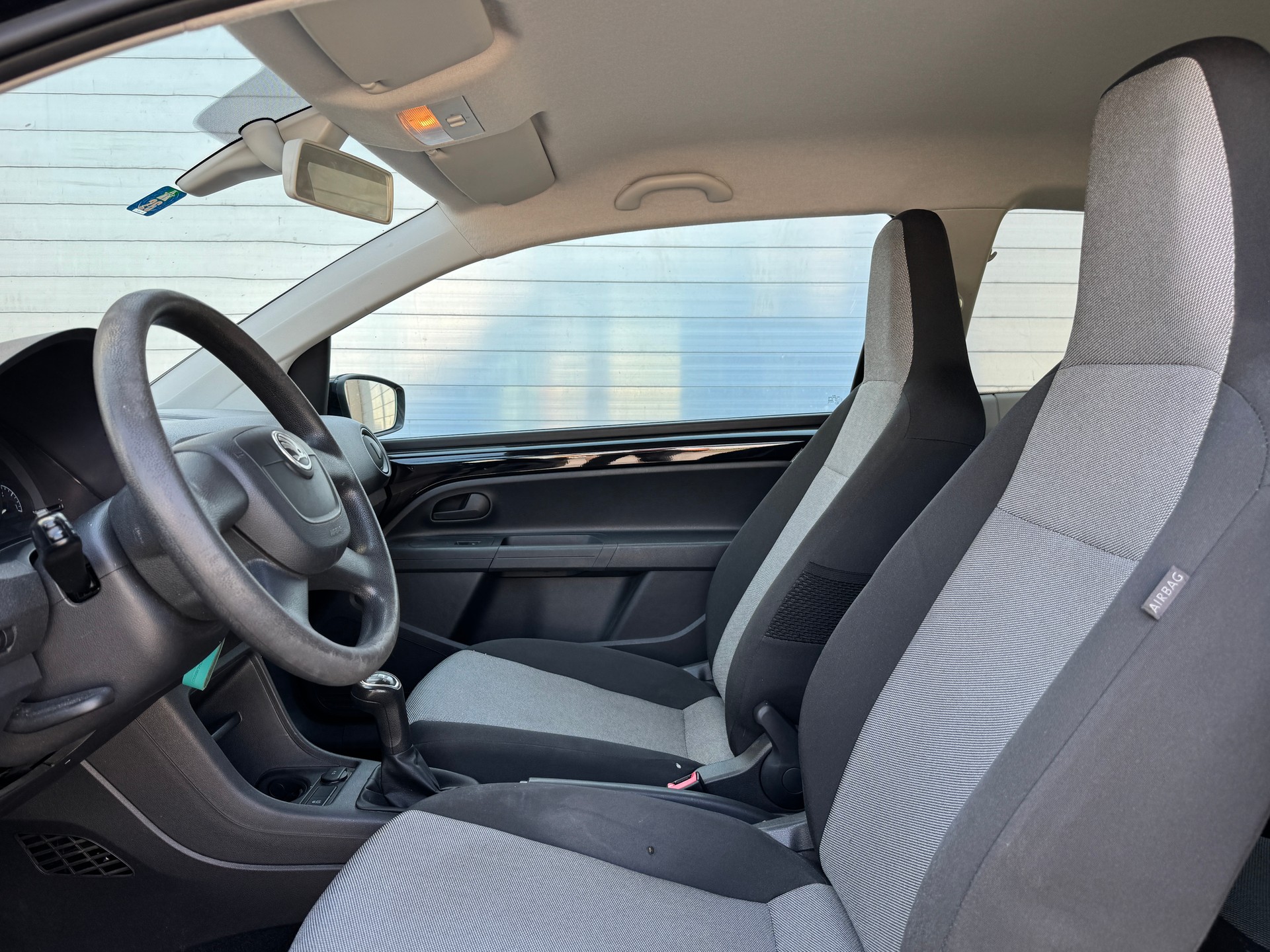 SKODA Citigo 1.0 Ambition ASG-image-5