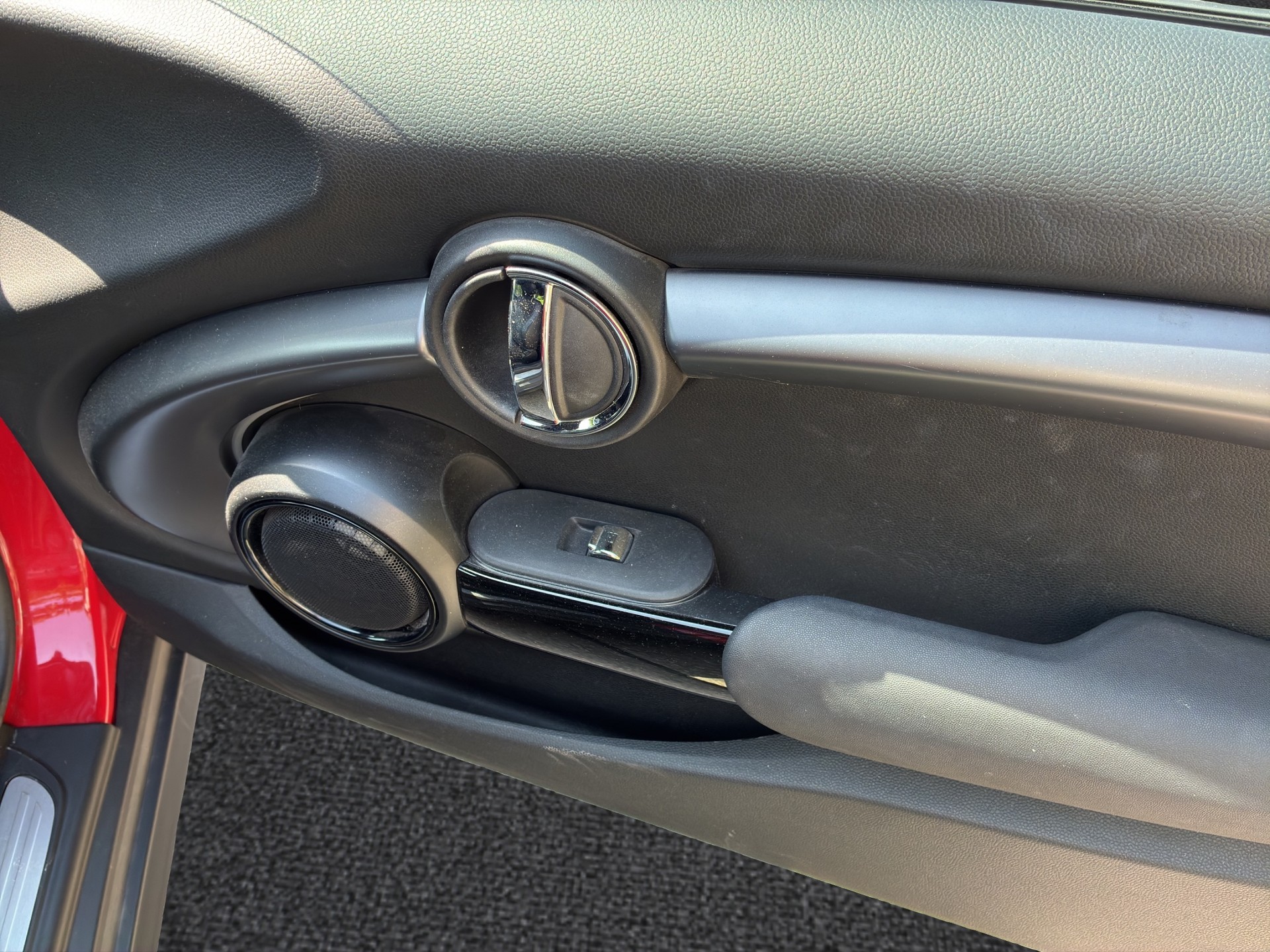 MINI Cooper SE-image-13