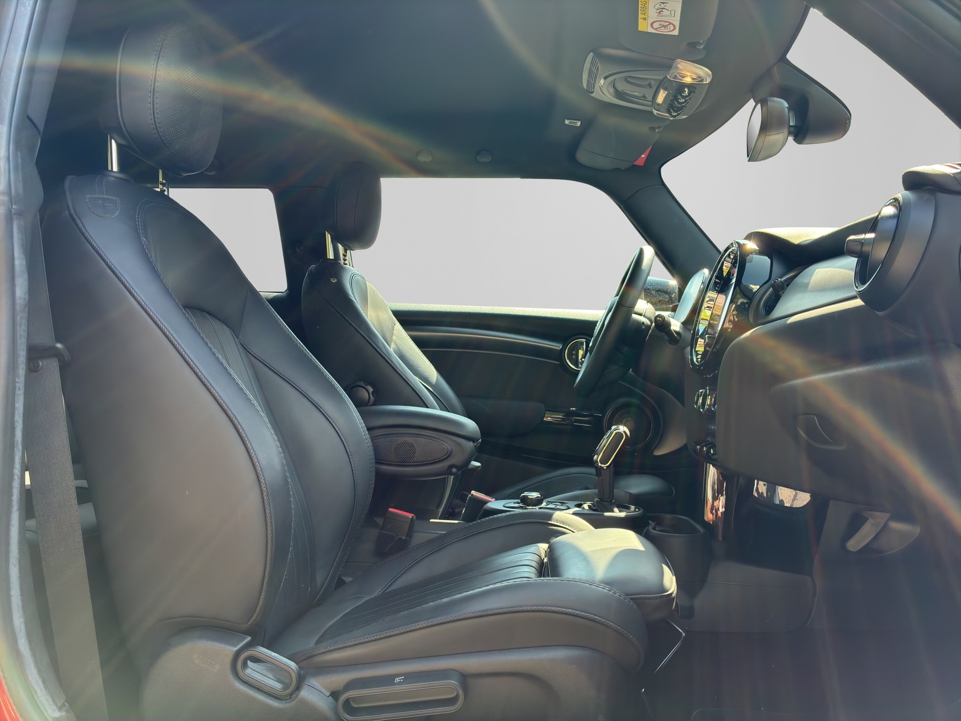MINI Cooper SE-image-17