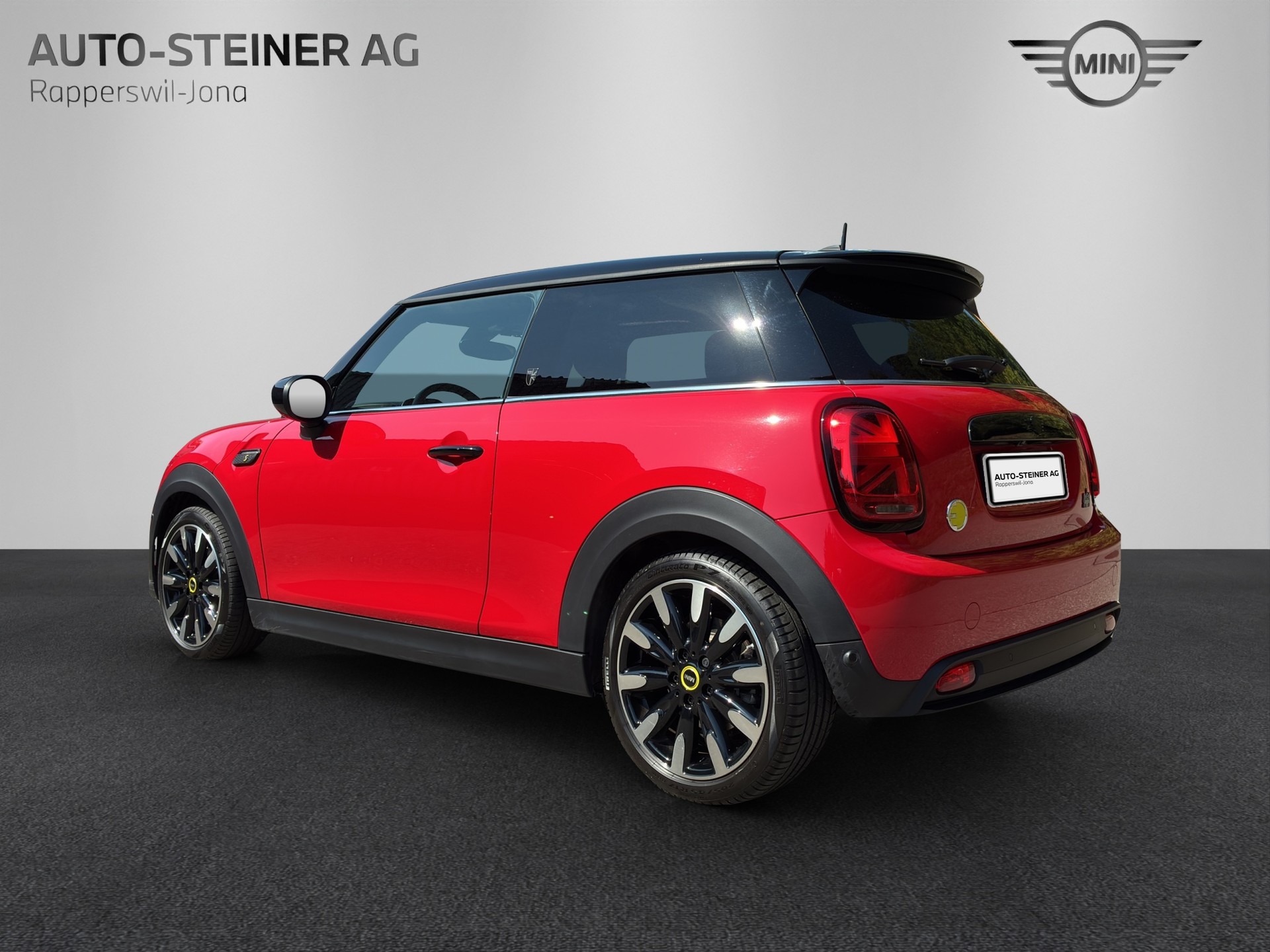 MINI Cooper SE-image-16