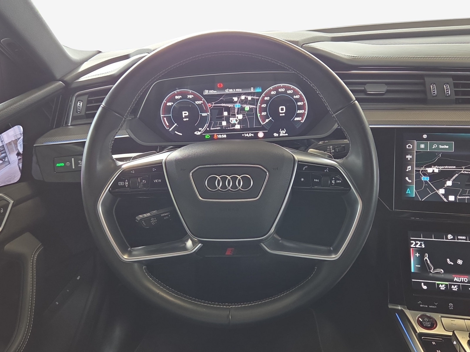 AUDI e-tron S quattro-image-9