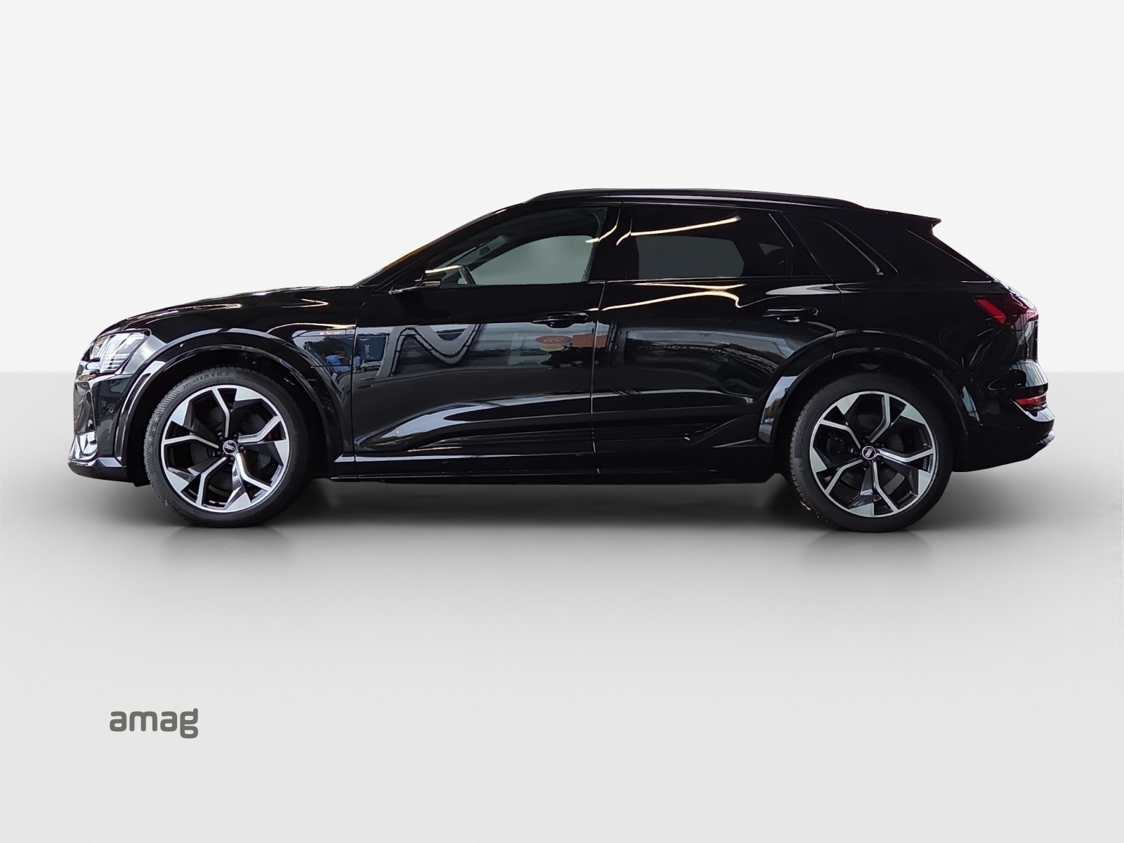 AUDI e-tron S quattro-image-1