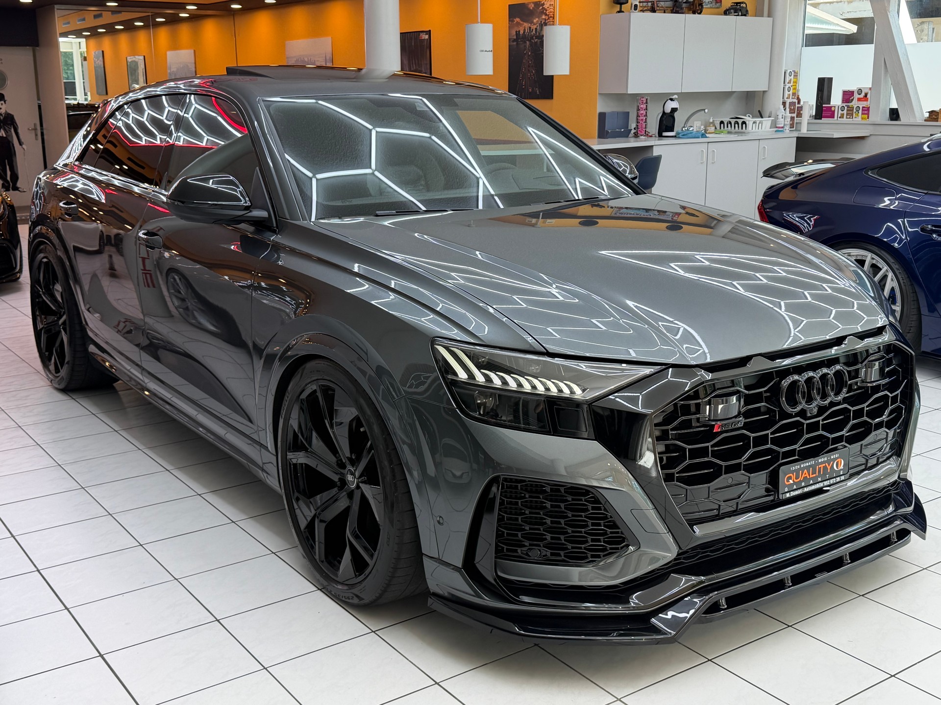 AUDI RS Q8 4.0 V8 TFSI quattro T-Tronic-image-1