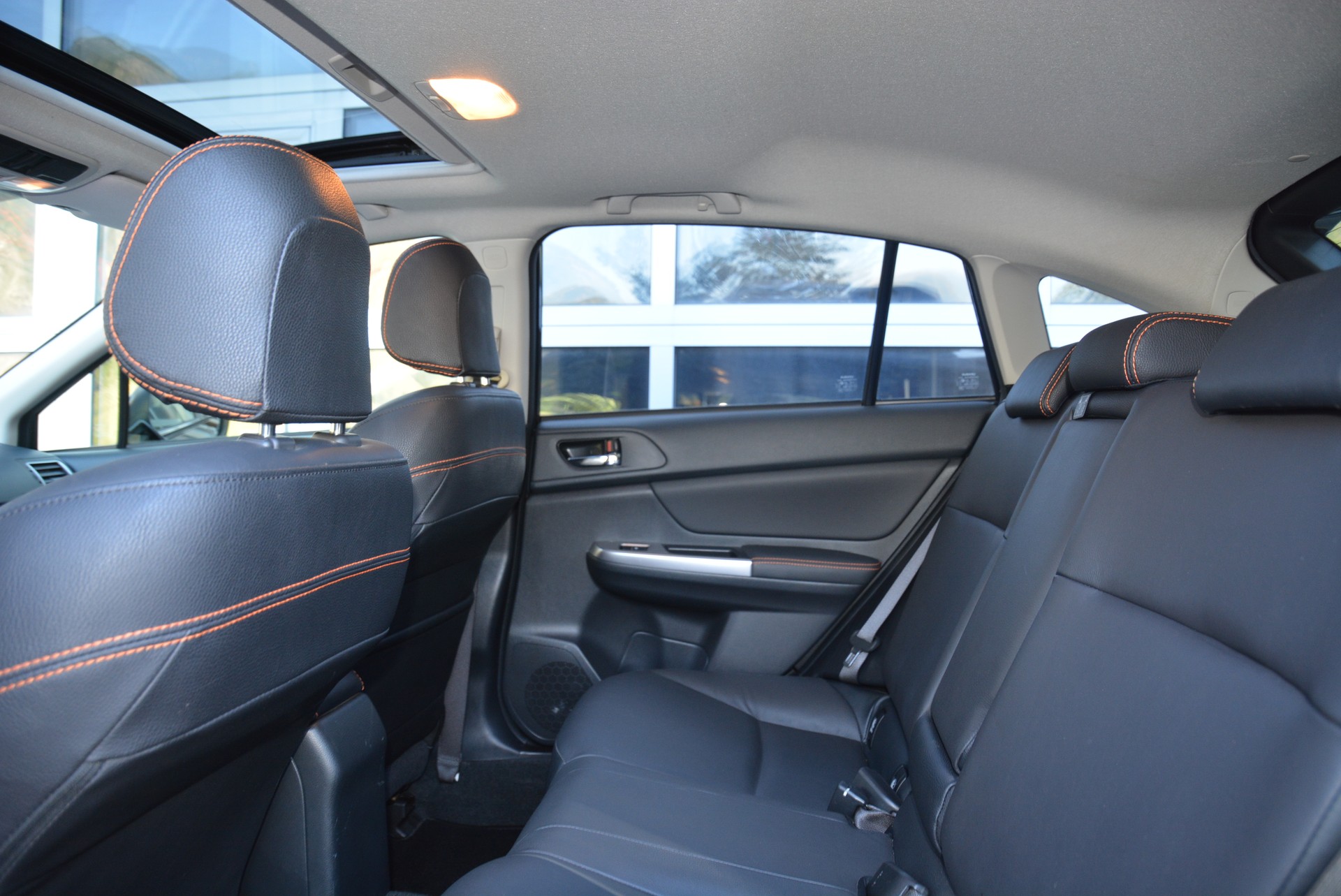 SUBARU XV 2.0 Swiss Three AWD CVT-image-15