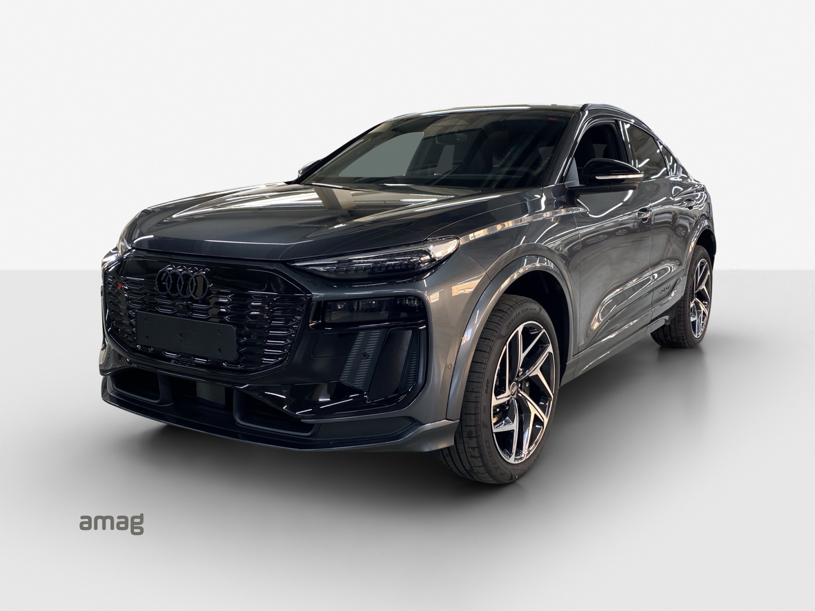 AUDI SQ6 Sportback e-tron quattro-image-0